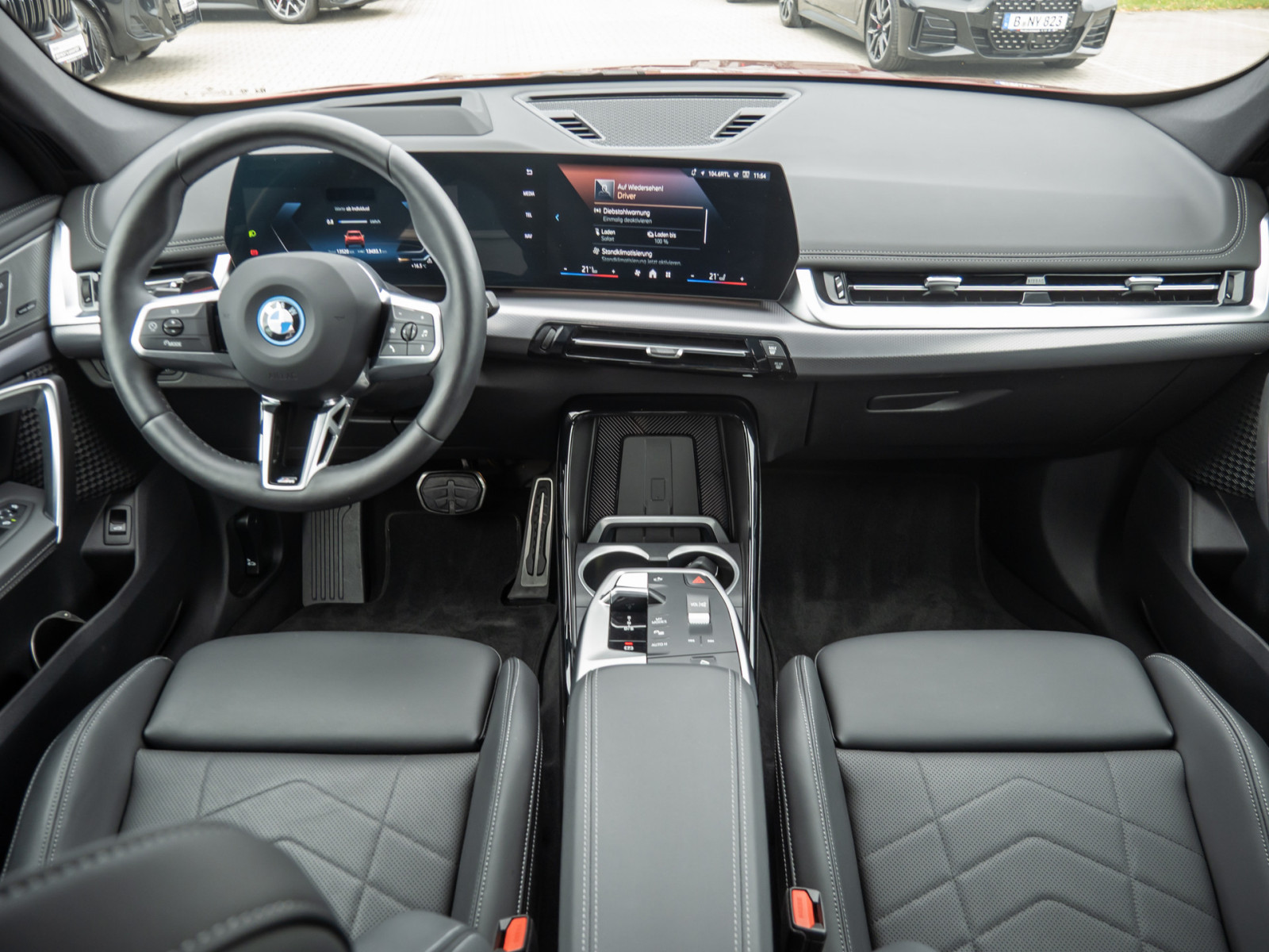 BMW iX1 xDrive 30 M-Sport – Produktfoto 8