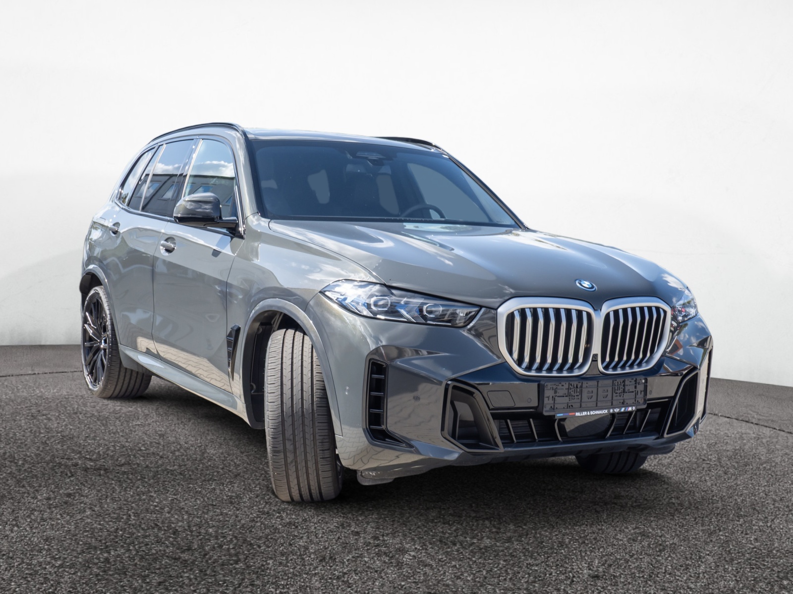 BMW X5 xDrive 50e M-Sport – Produktfoto 2