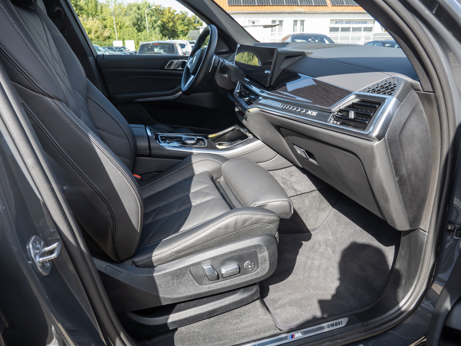 BMW X5 xDrive 50e M-Sport – Produktfoto 6