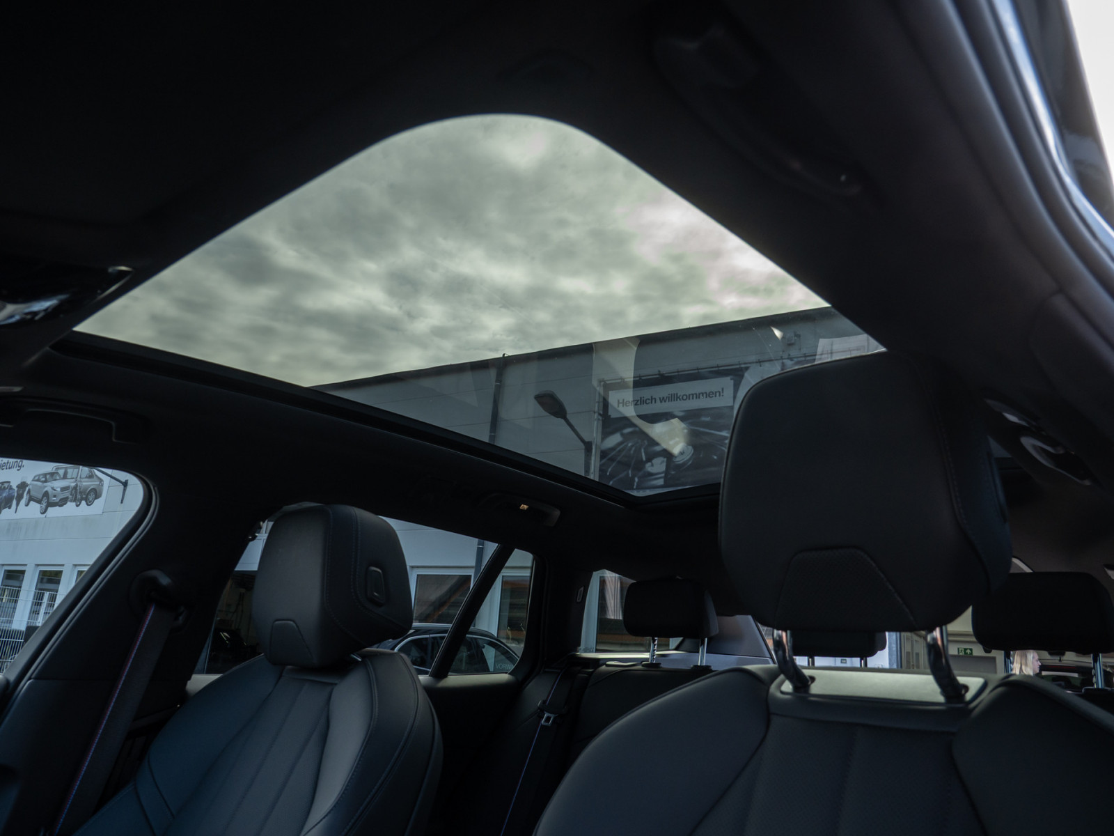 BMW 520d Touring xDrive M-Sport Pro – Produktfoto 21