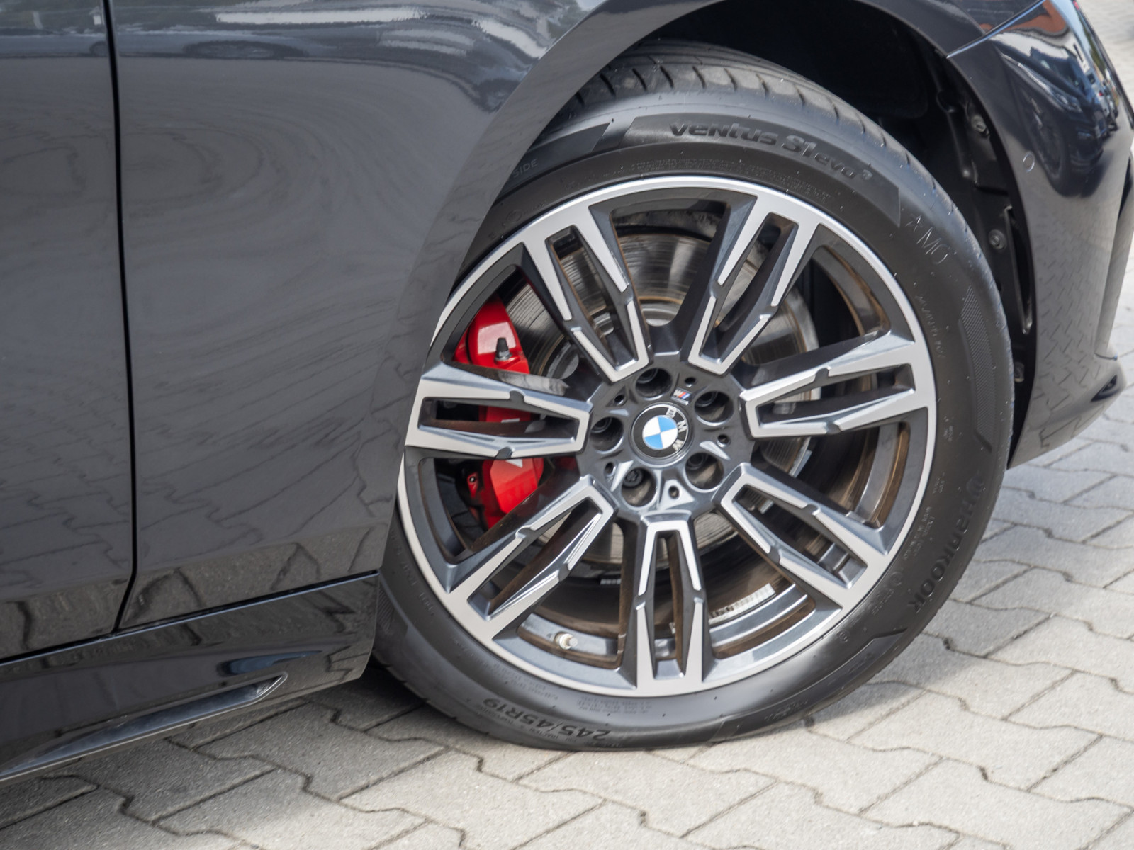 BMW 520d Touring xDrive M-Sport Pro – Produktfoto 5
