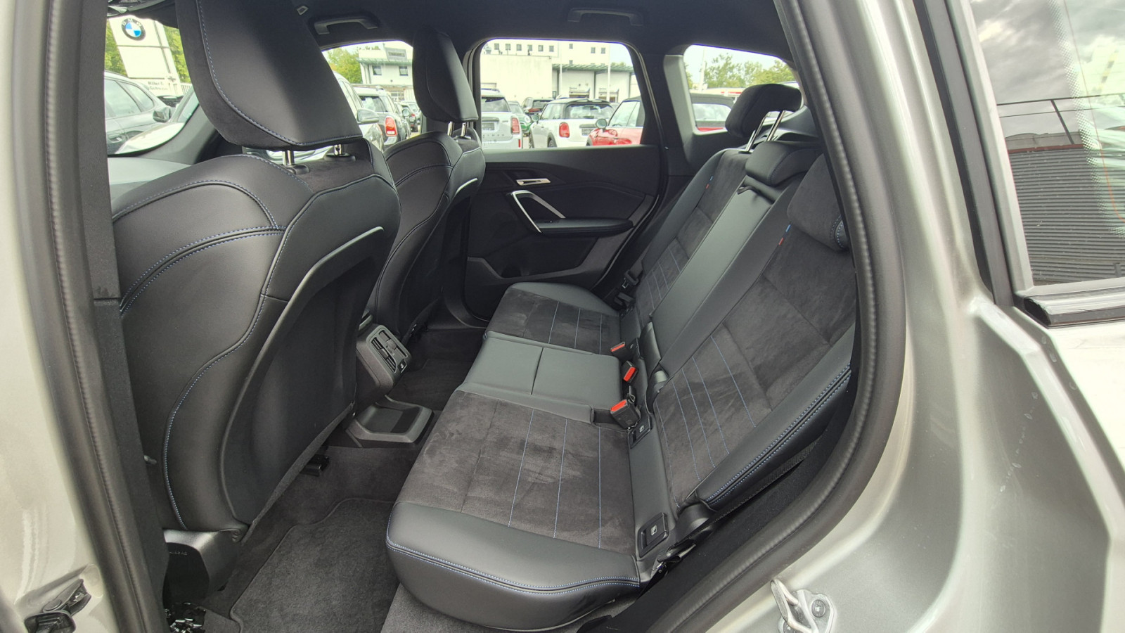 BMW X1 sDrive 18i M-Sport – Produktfoto 12