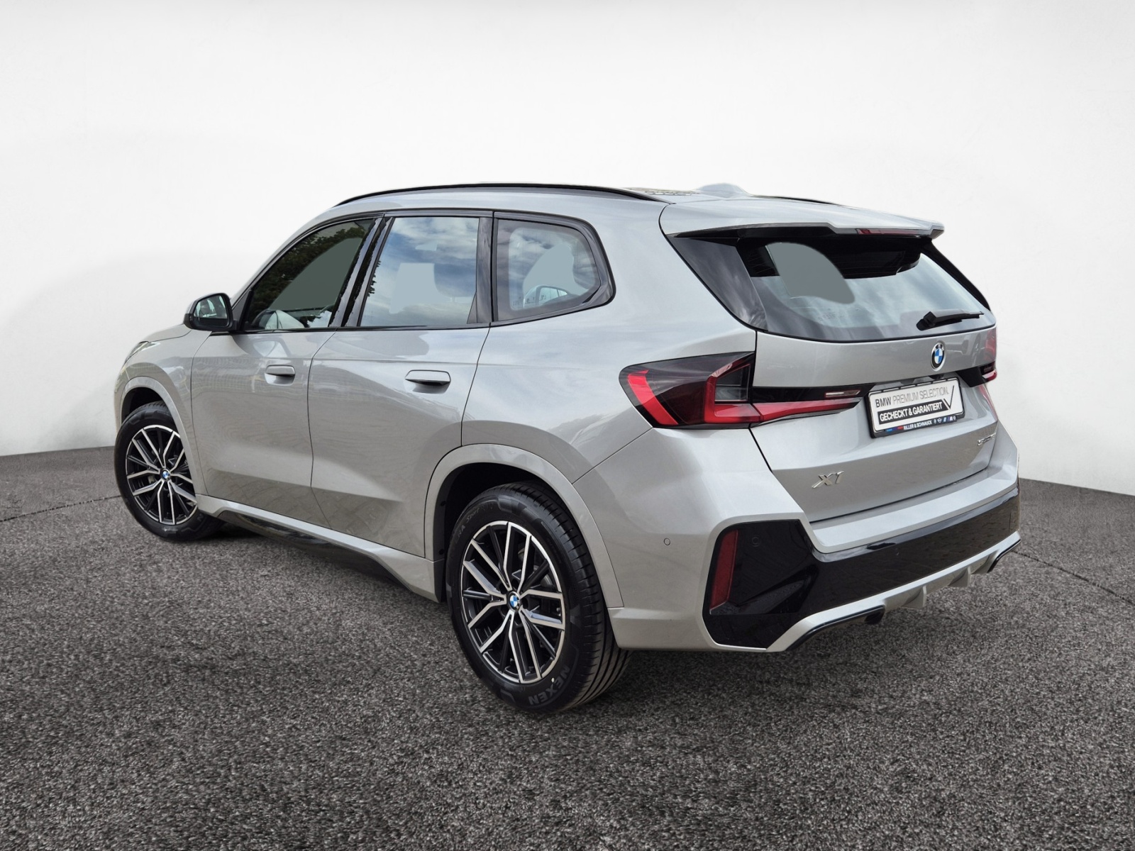 BMW X1 sDrive 18i M-Sport – Produktfoto 4
