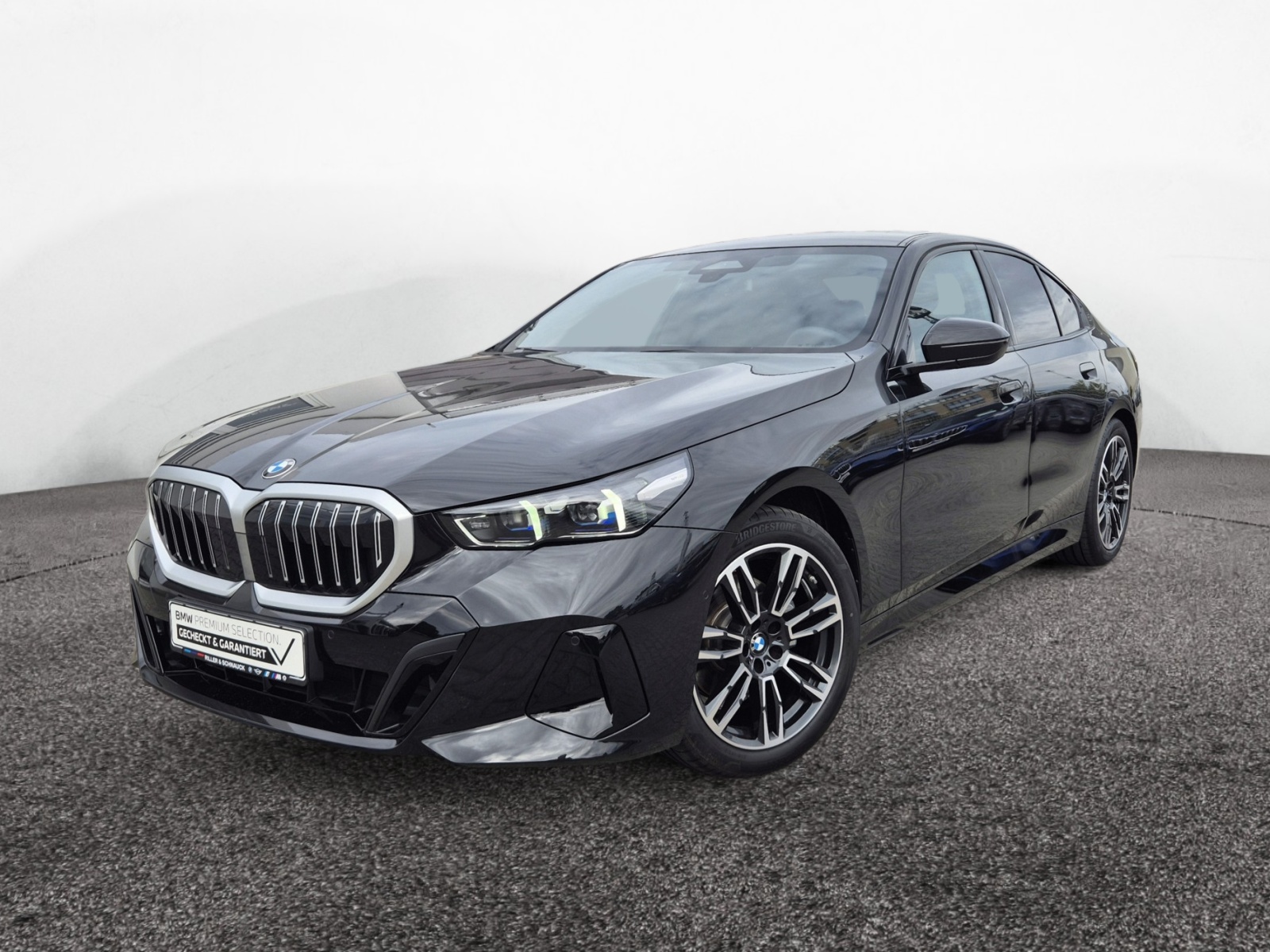 BMW 520d xDrive M-Sport – Produktfoto 1