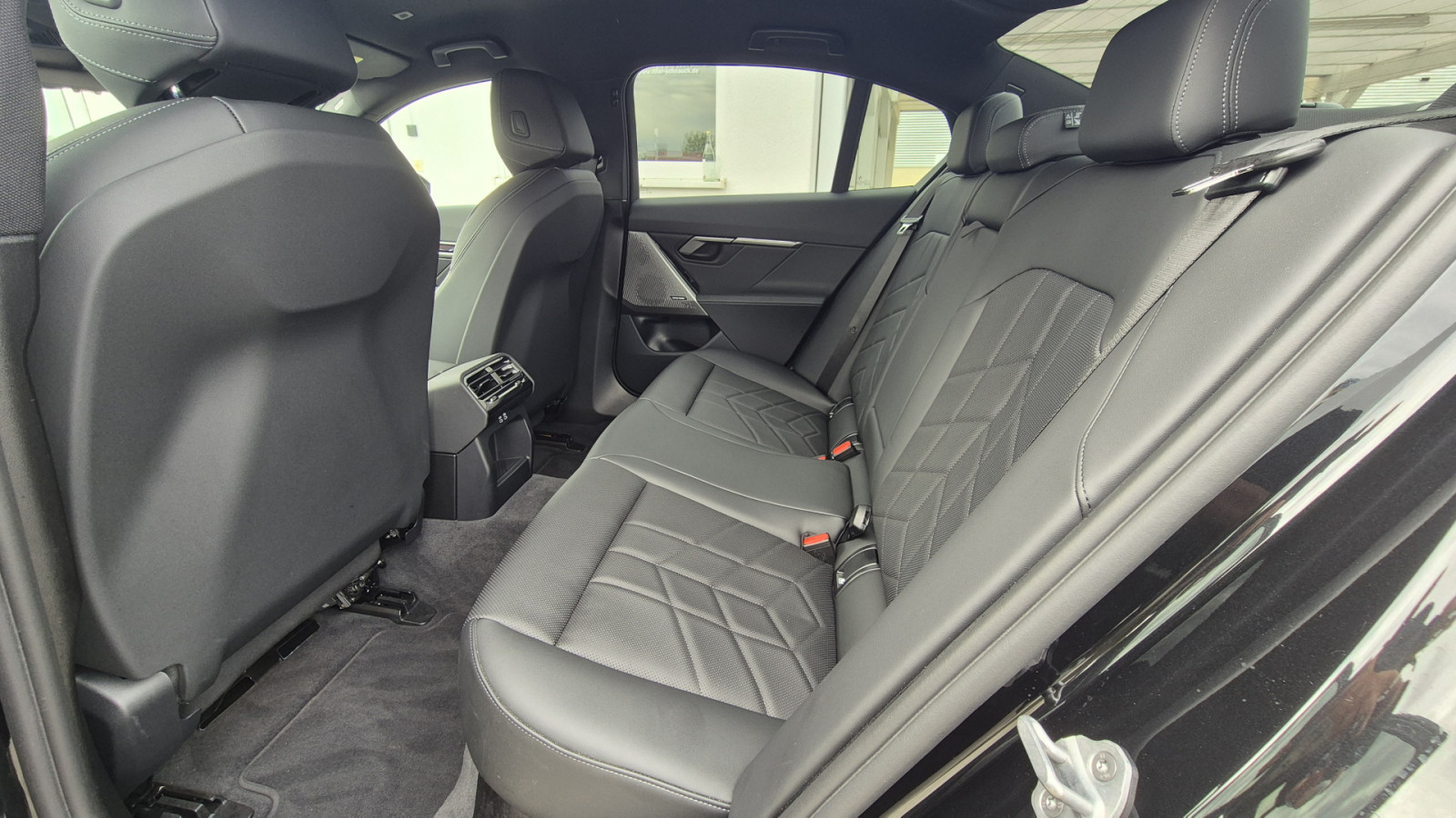 BMW 520d xDrive M-Sport – Produktfoto 14