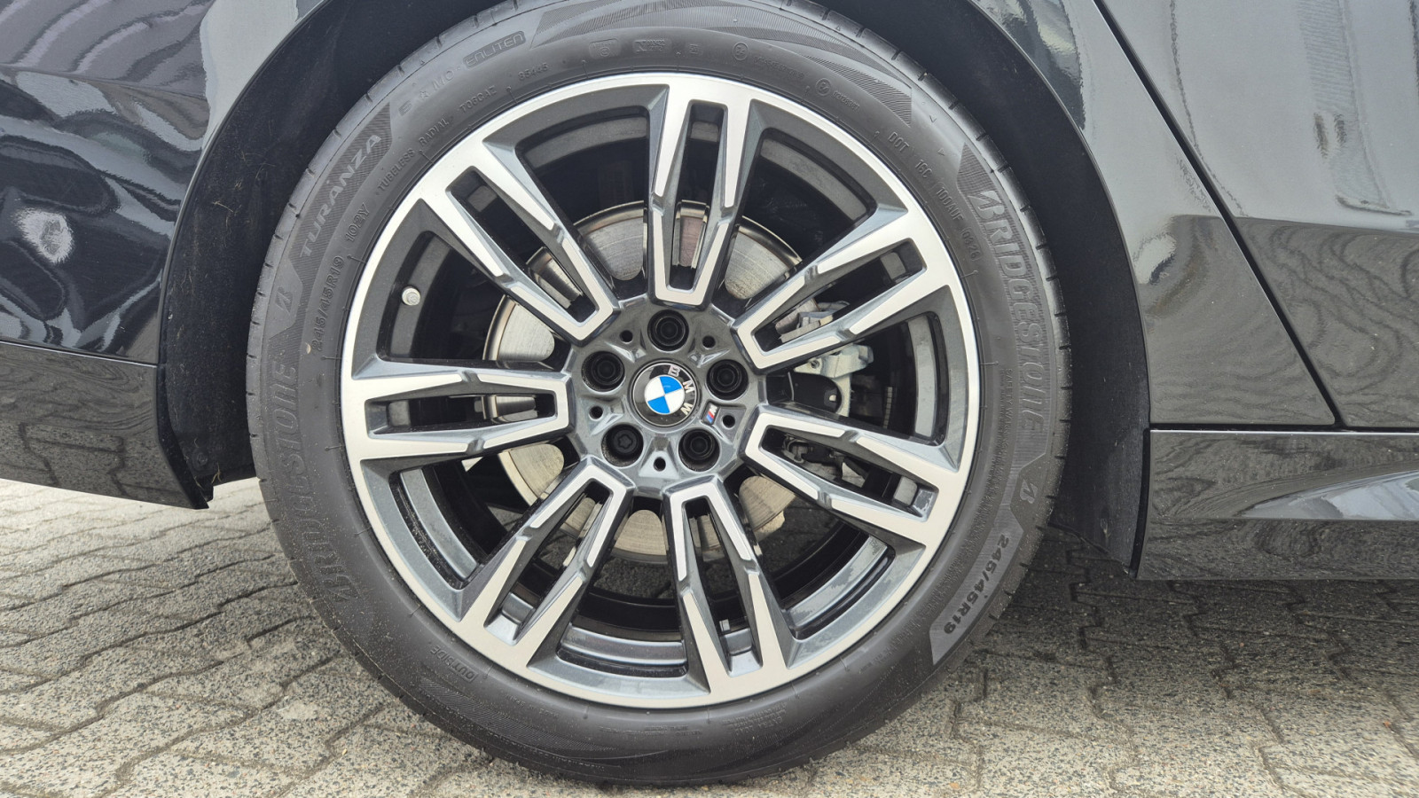 BMW 520d xDrive M-Sport – Produktfoto 5