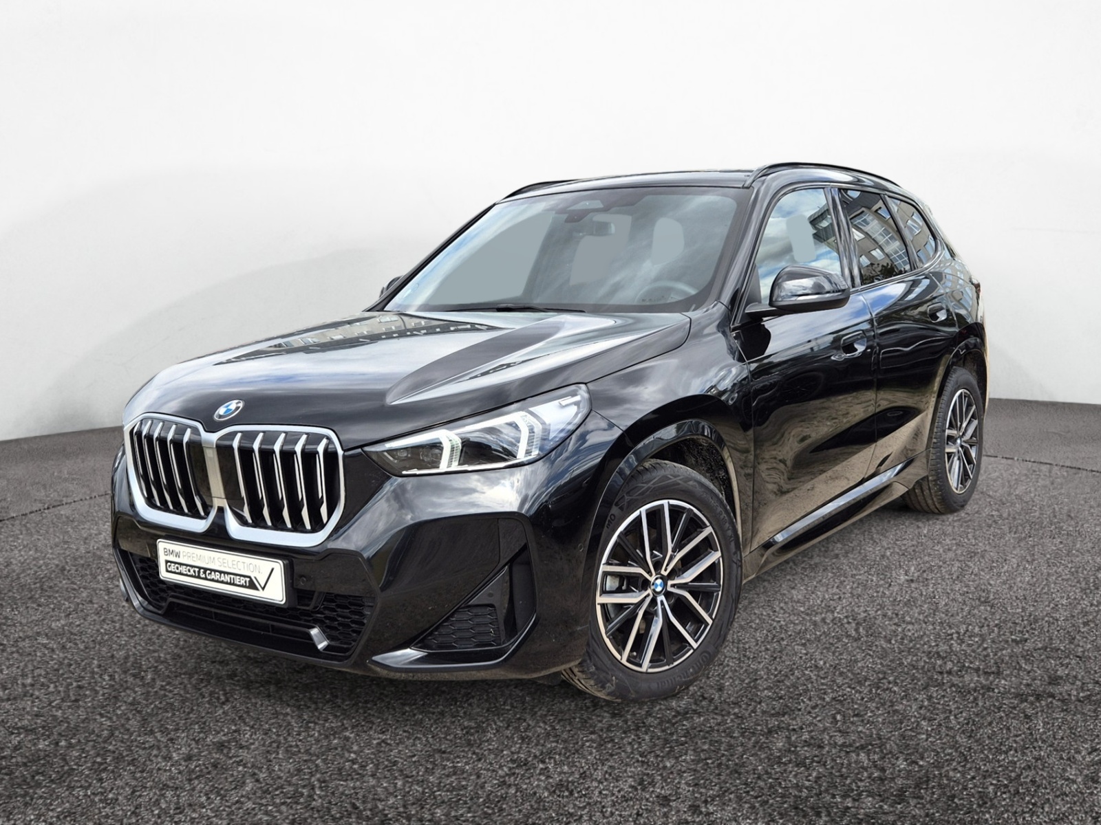 BMW X1 sDrive 18i M-Sport – Produktfoto 1