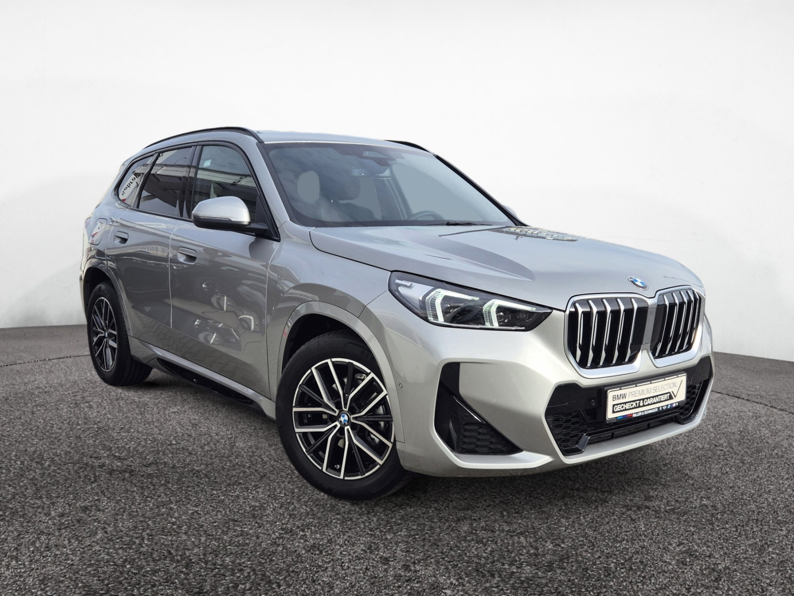BMW X1 sDrive 18i M-Sport – Produktfoto 2