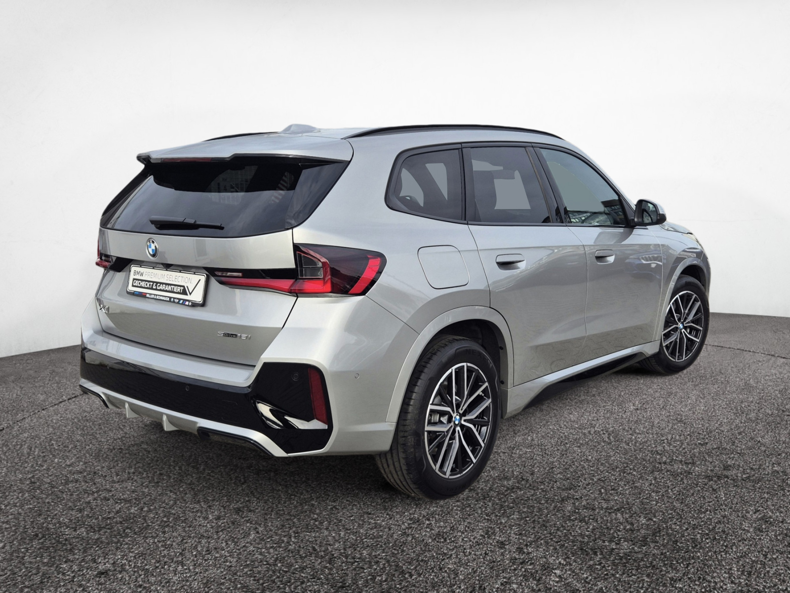 BMW X1 sDrive 18i M-Sport – Produktfoto 4