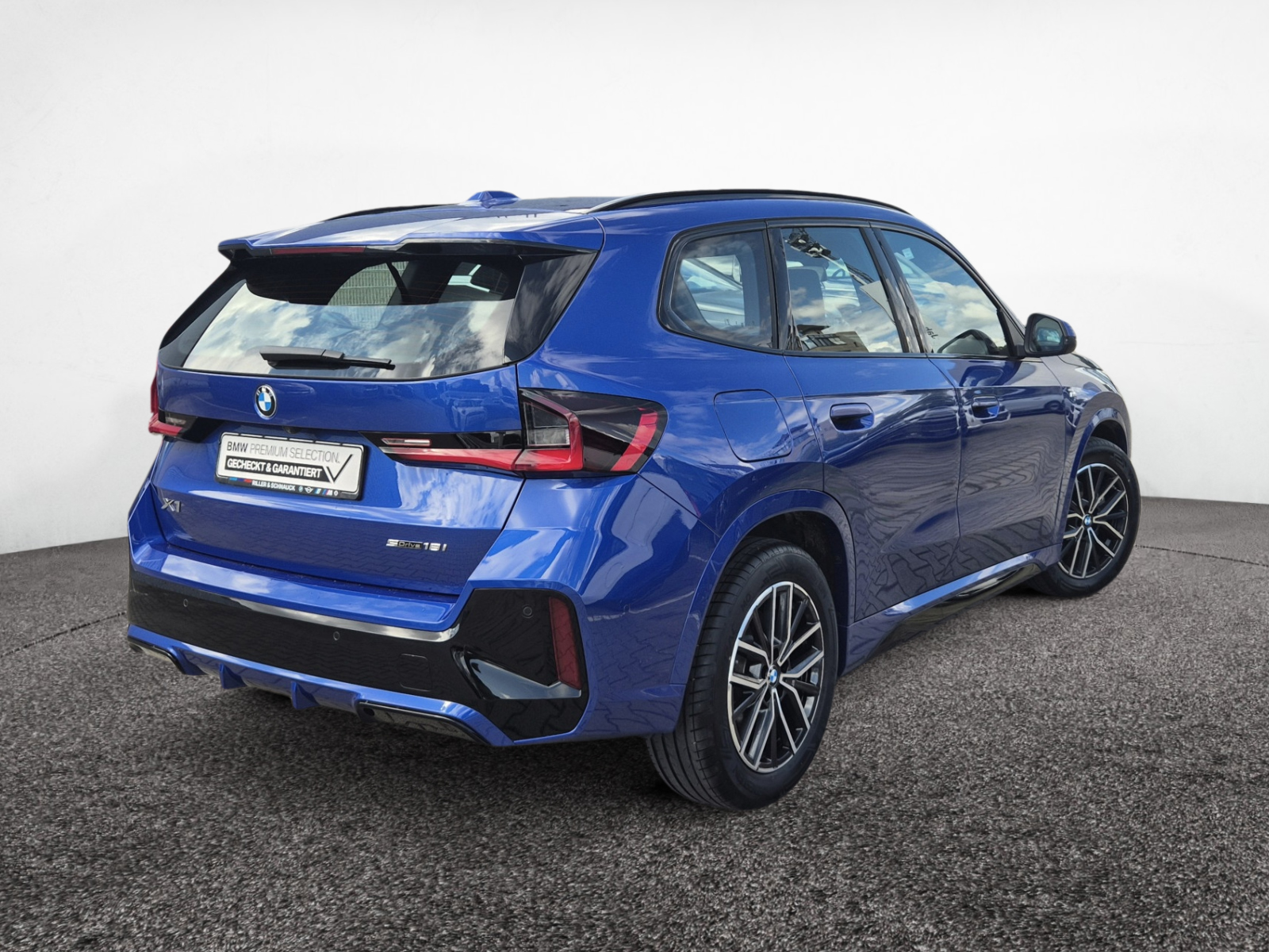 BMW X1 sDrive 18i M-Sport – Produktfoto 4