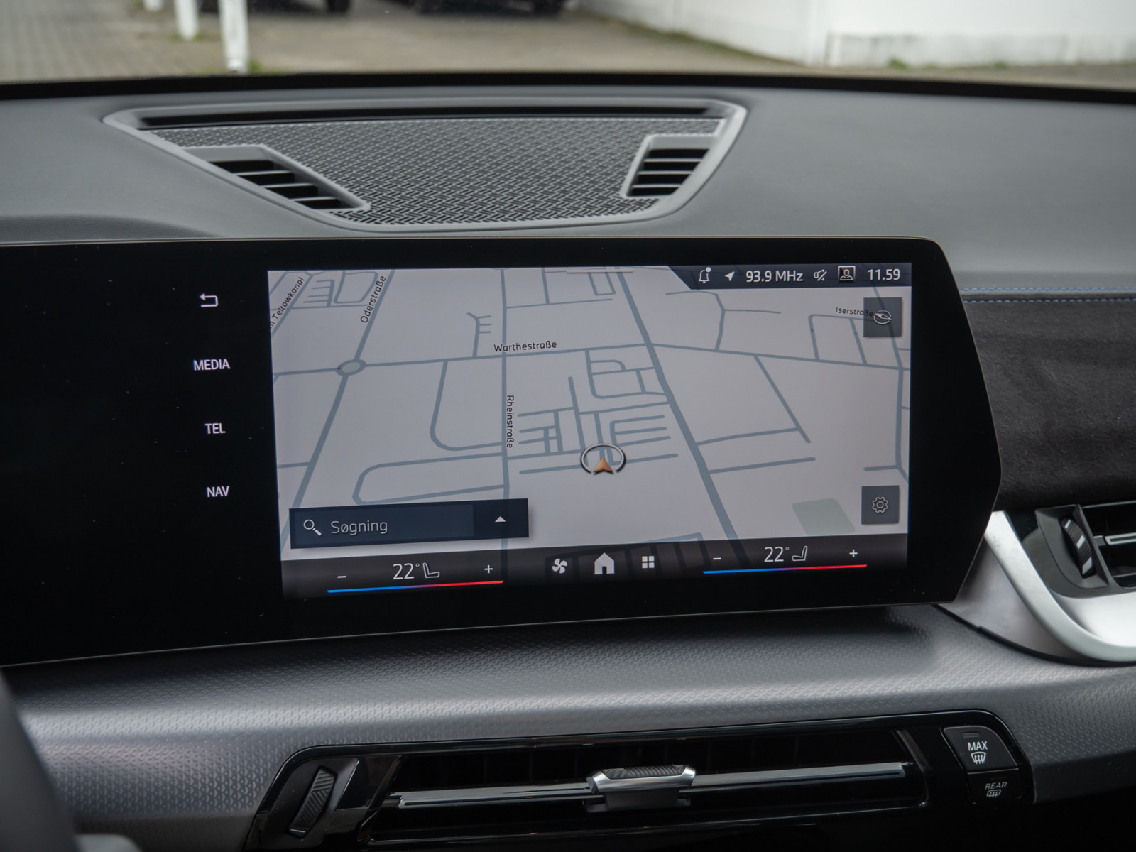 BMW X1 sDrive 18i M-Sport – Produktfoto 10
