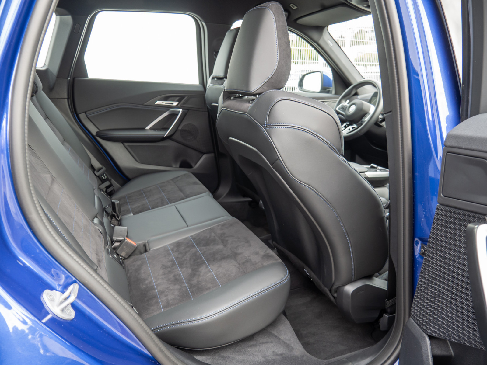 BMW X1 sDrive 18i M-Sport – Produktfoto 7