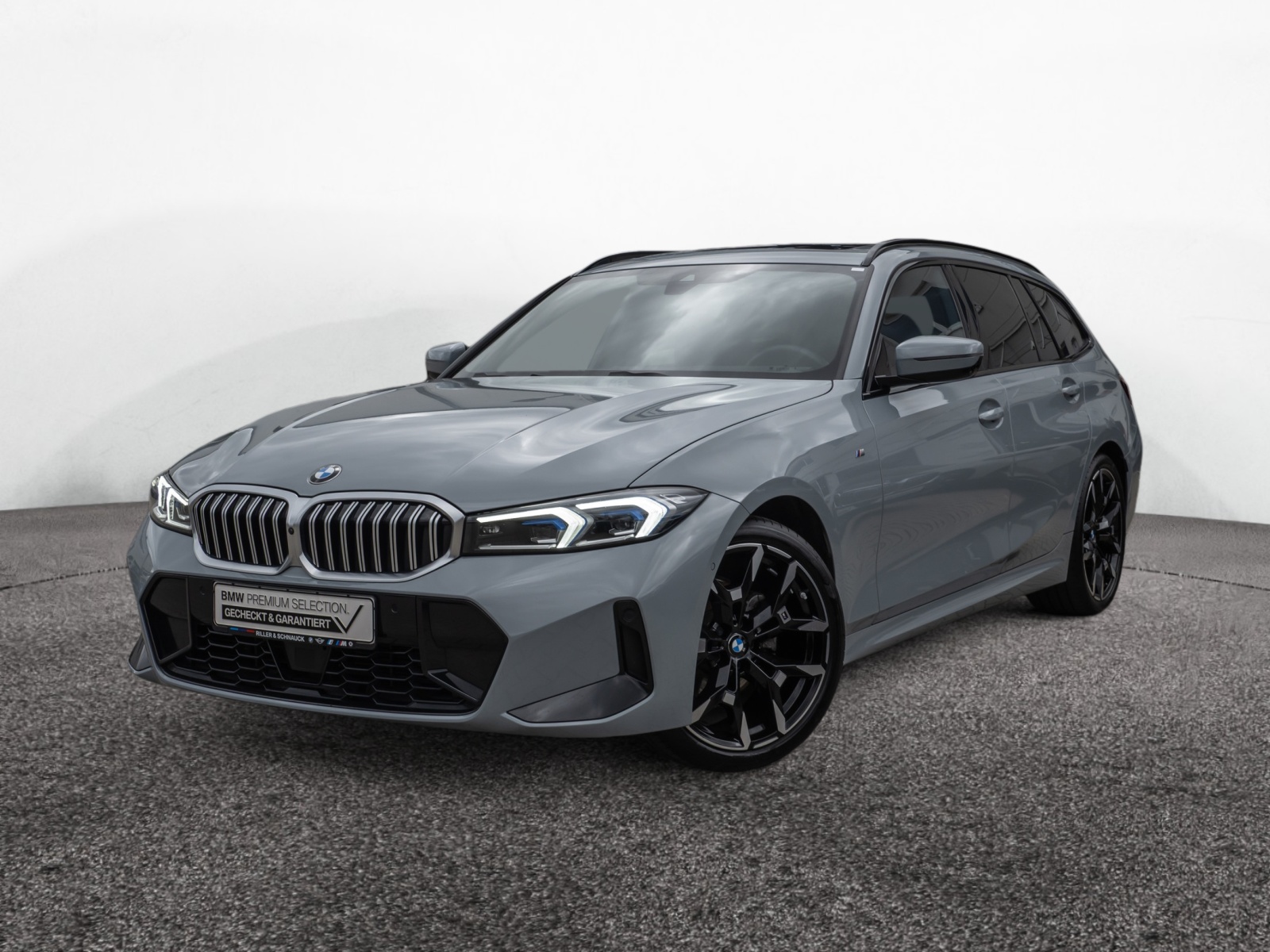 BMW 320d Touring xDrive M-Sport – Produktfoto 1