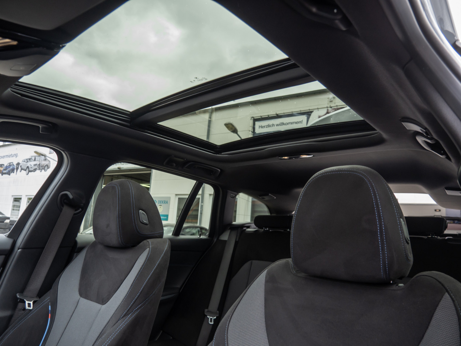 BMW 320d Touring xDrive M-Sport – Produktfoto 19