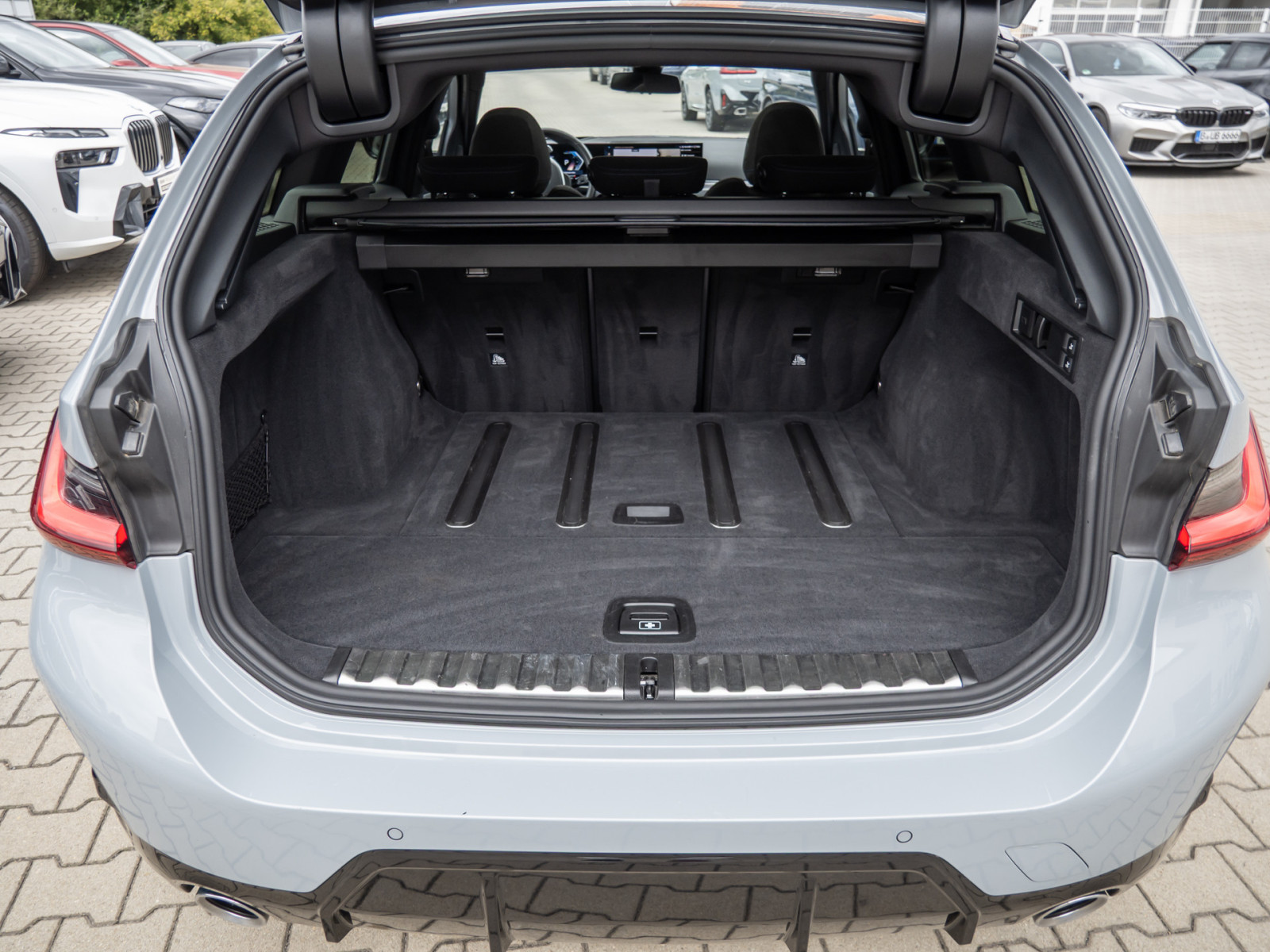 BMW 320d Touring xDrive M-Sport – Produktfoto 20