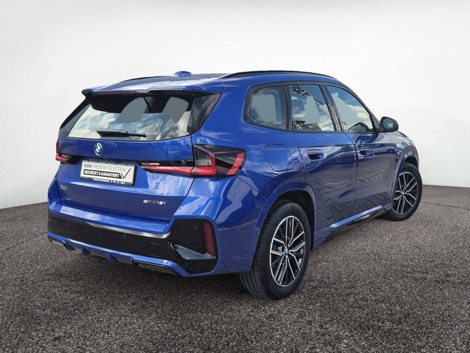 BMW X1 sDrive 18i M-Sport – Produktfoto 4