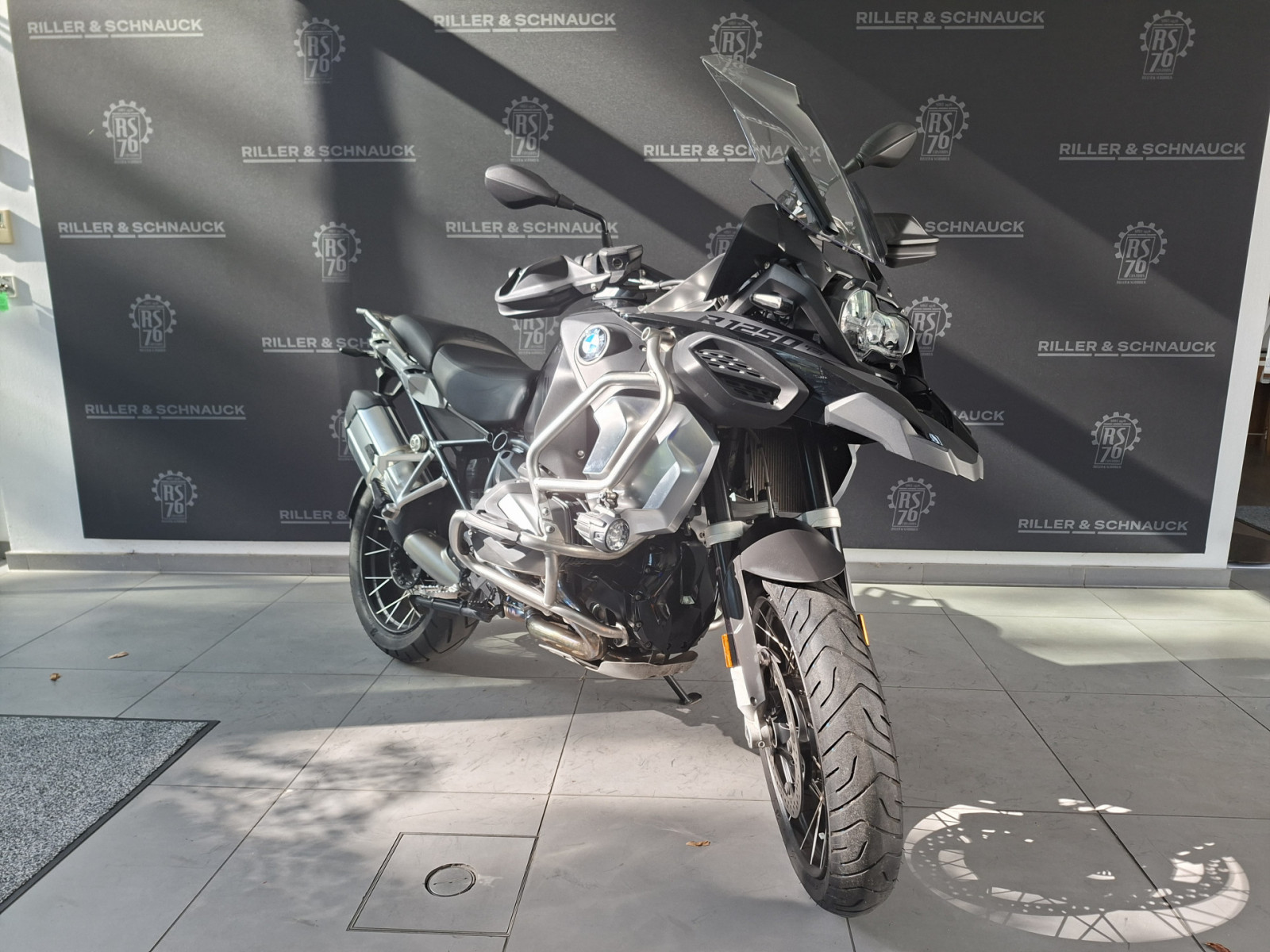 BMW R 1250 GS ADVEN – Produktfoto 1
