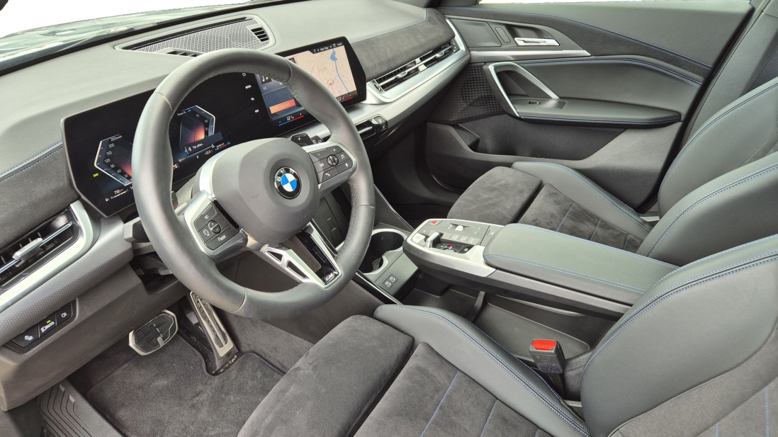 BMW X1 sDrive 18i M-Sport – Produktfoto 4