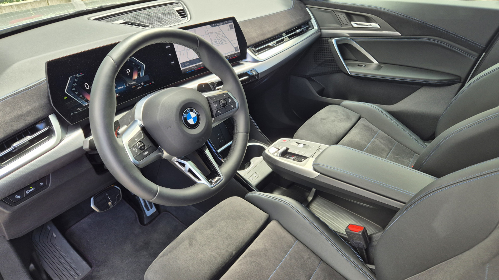 BMW X1 sDrive 18i M-Sport – Produktfoto 6