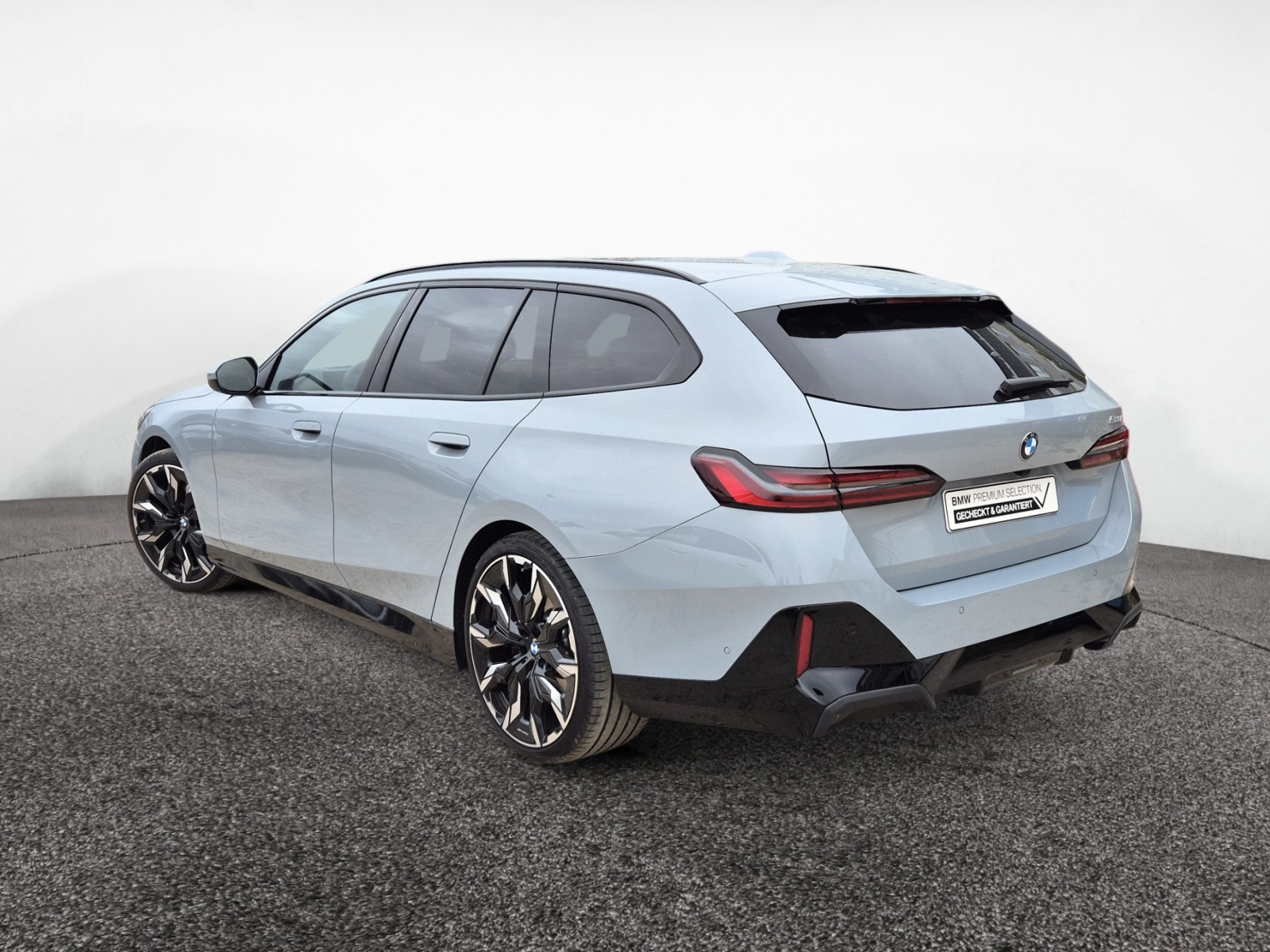 BMW 520i Touring M Sport Pro – Produktfoto 3
