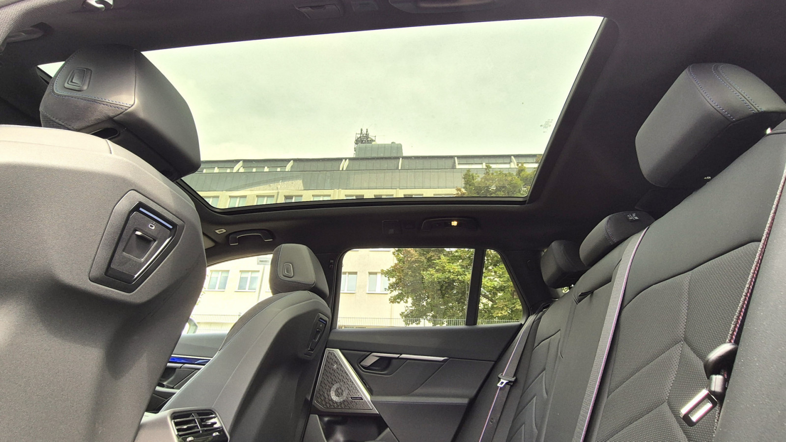 BMW 520i Touring M Sport Pro – Produktfoto 12