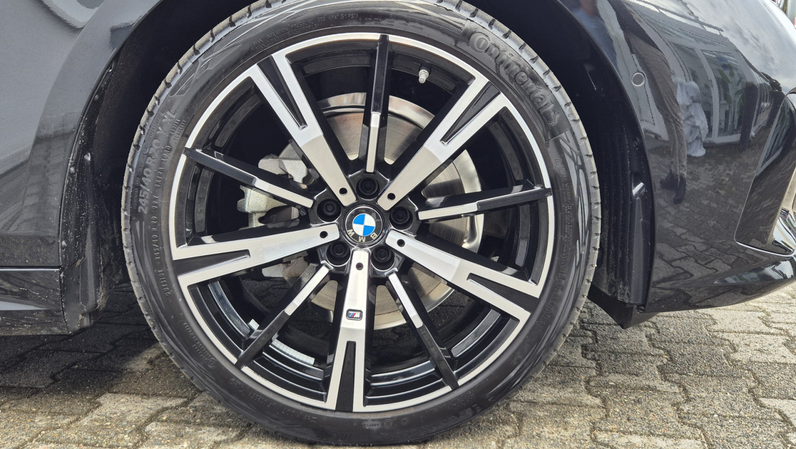 BMW 520i Touring M-Sport – Produktfoto 5