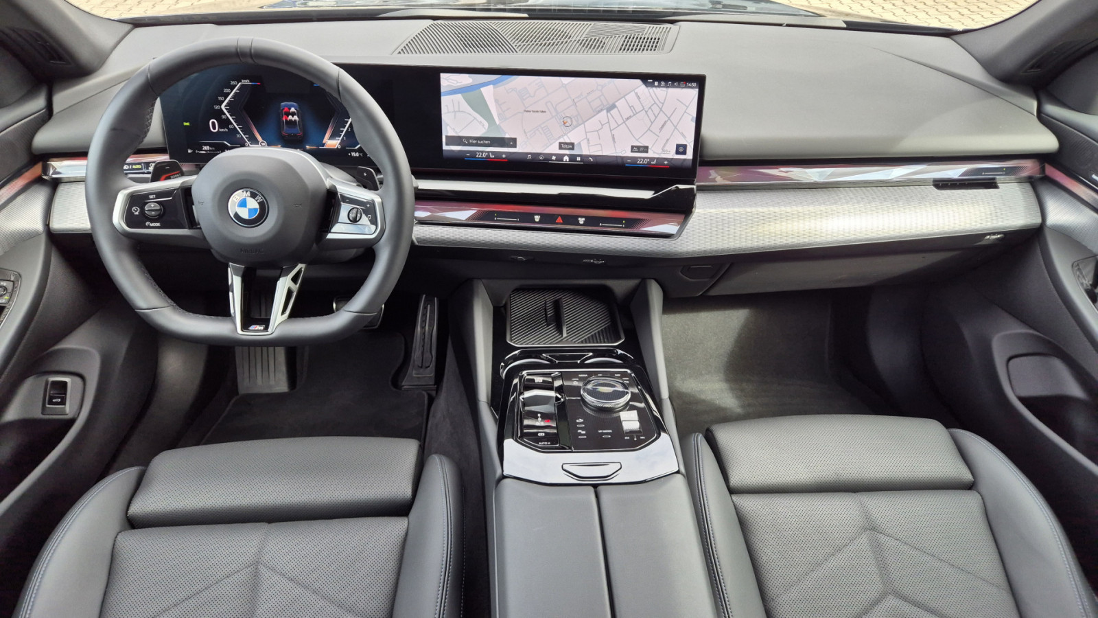 BMW 520i Touring M-Sport – Produktfoto 6