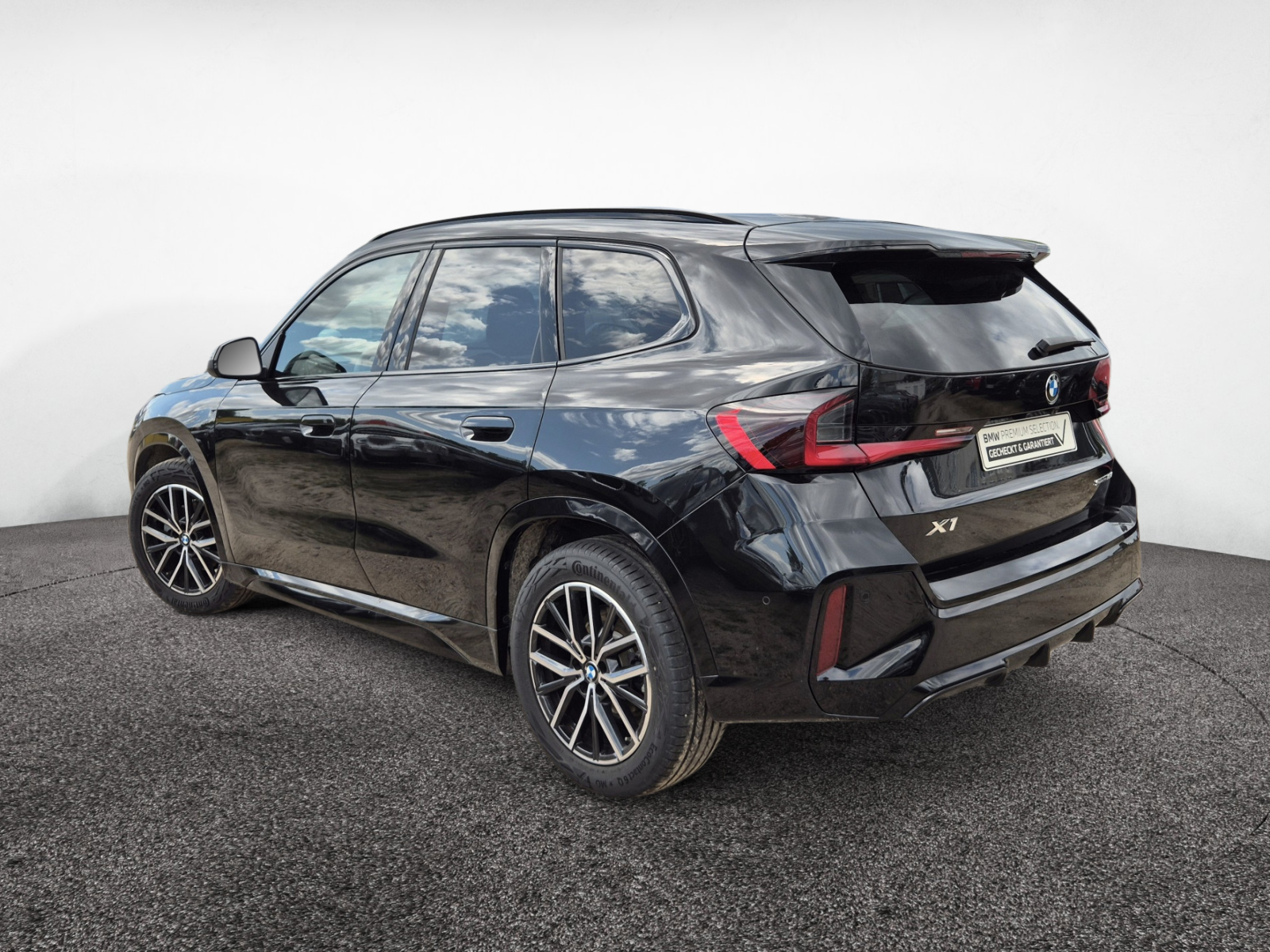 BMW X1 sDrive 18i M-Sport – Produktfoto 3
