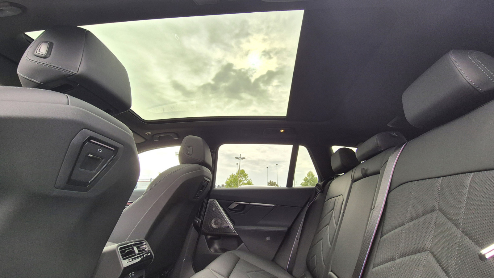 BMW 520i Touring M Sport Pro – Produktfoto 17