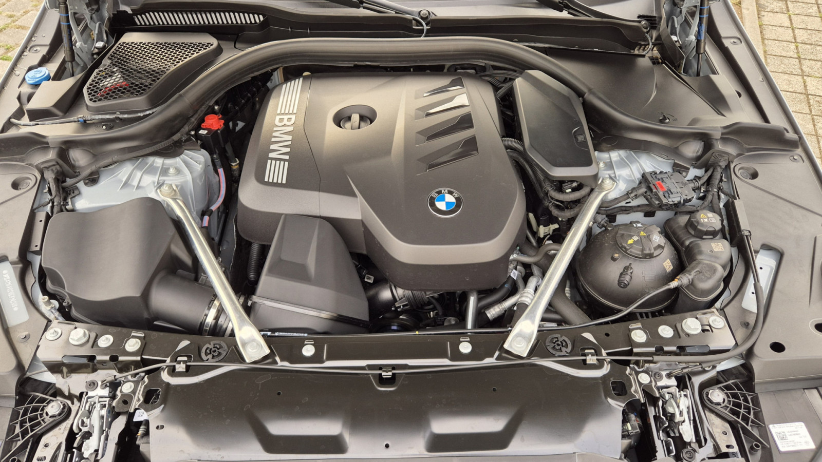 BMW 520i Touring M Sport Pro – Produktfoto 20