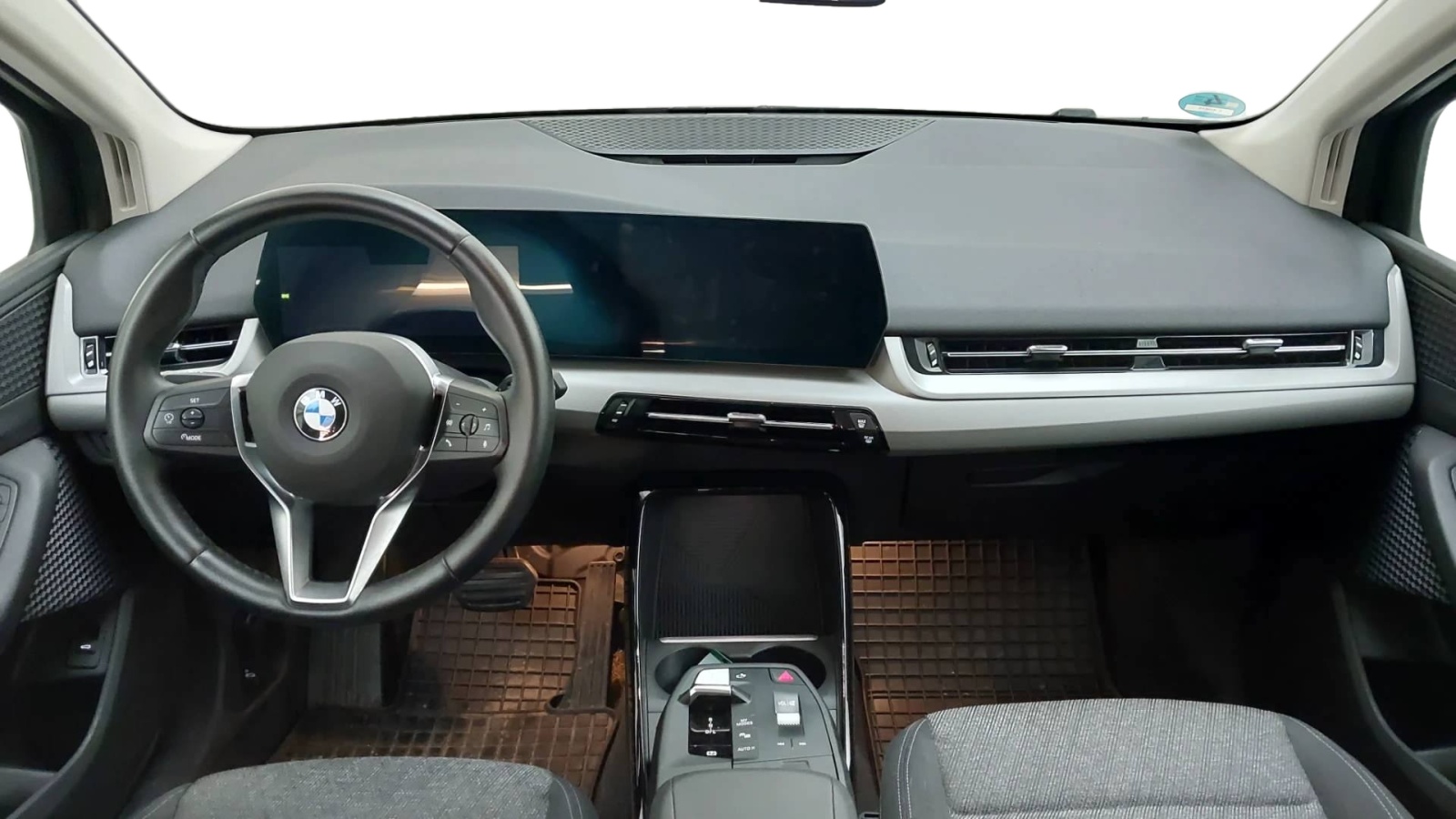BMW 216 i Active Tourer – Produktfoto 3