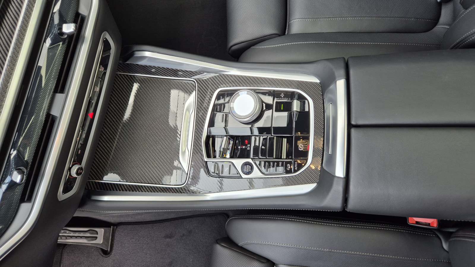 BMW X6 xDrive 40d M Sport Pro – Produktfoto 13