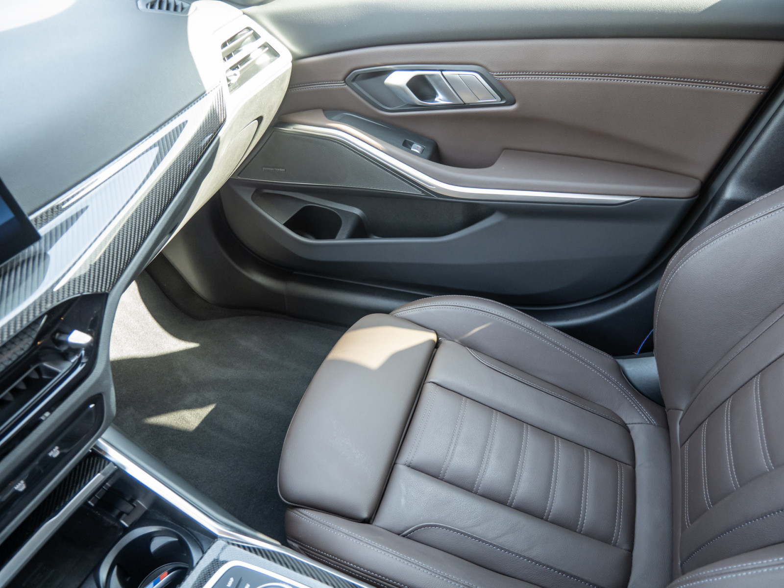 BMW 320i xDrive M-Sport Pro – Produktfoto 15
