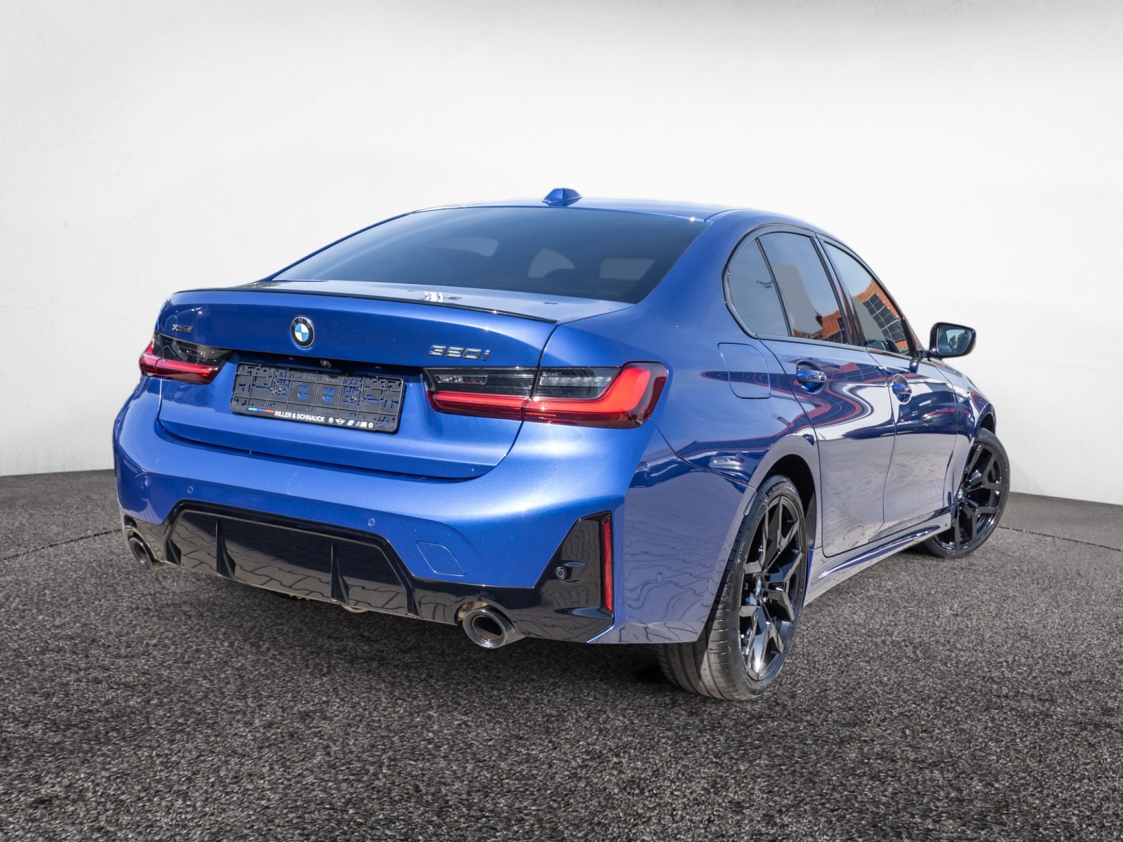 BMW 320i xDrive M-Sport Pro – Produktfoto 3