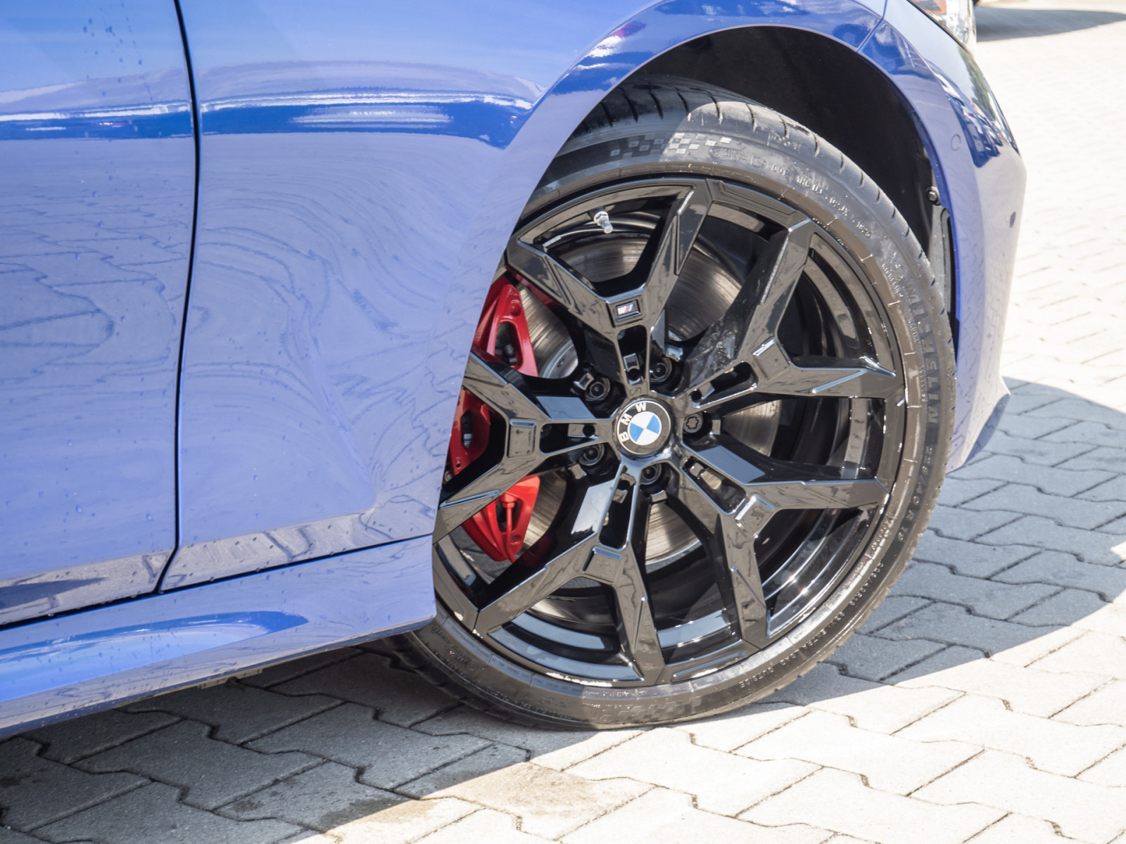 BMW 320i xDrive M-Sport Pro – Produktfoto 5
