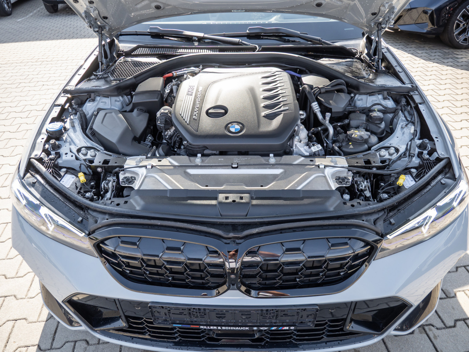 BMW M340d Touring xDrive – Produktfoto 25