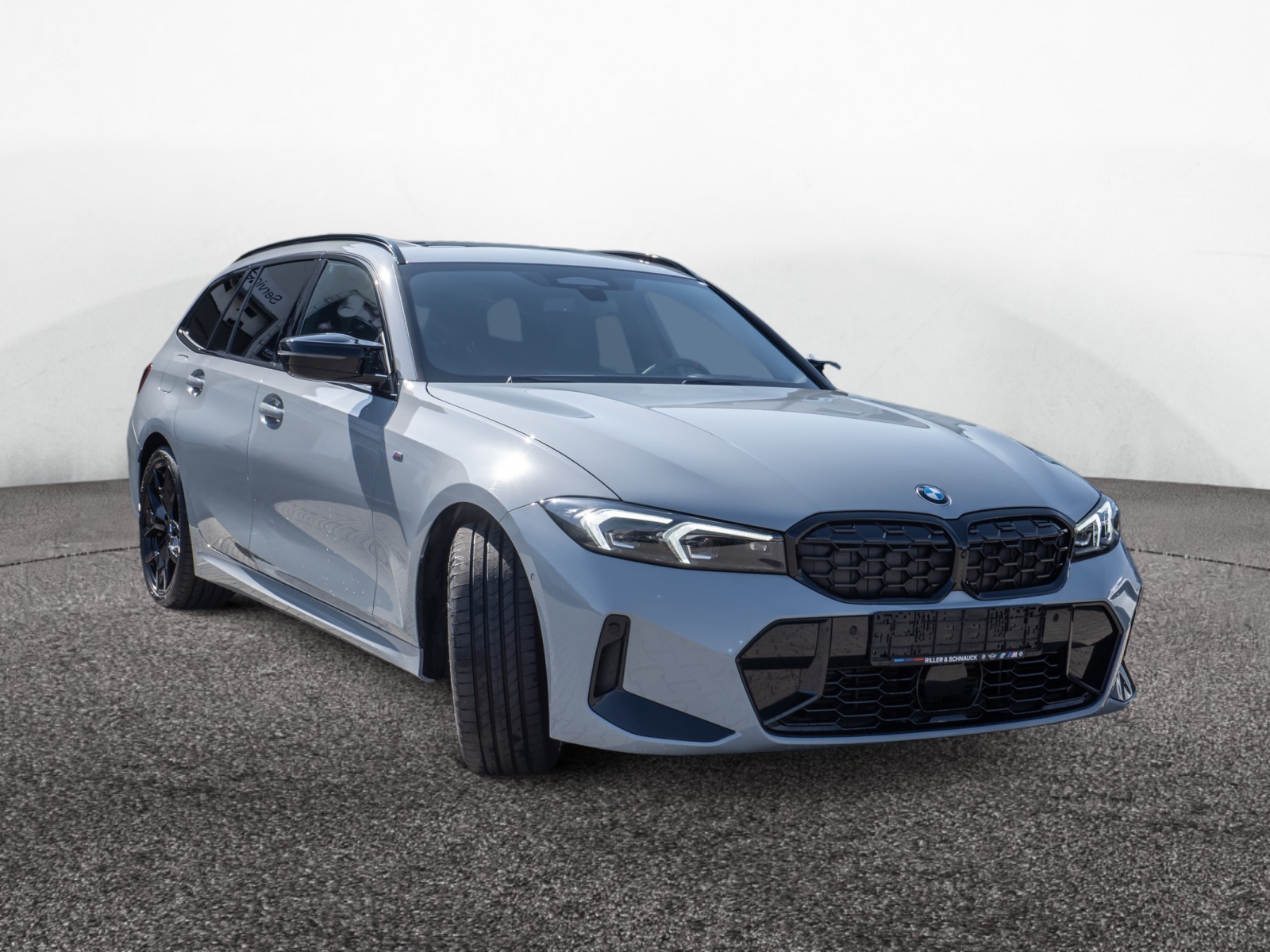 BMW M340d Touring xDrive – Produktfoto 3
