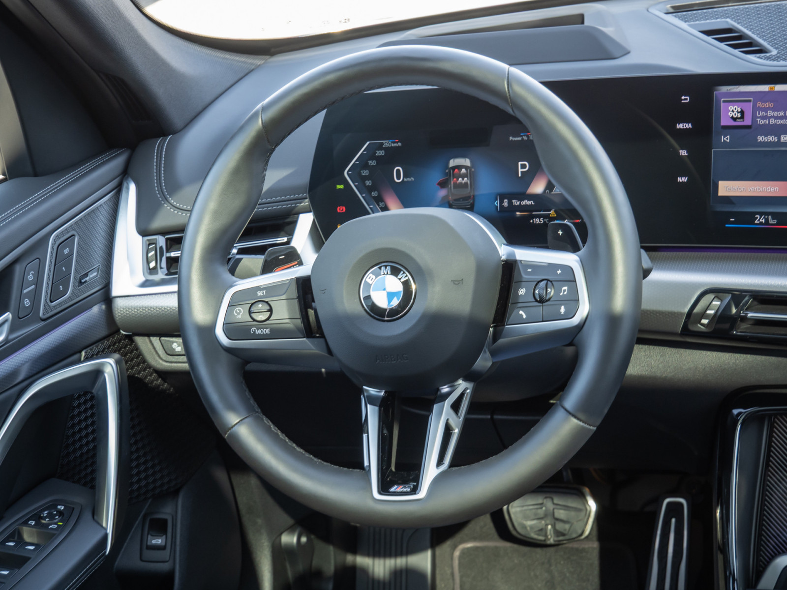 BMW X1 xDrive 23i M-Sport – Produktfoto 10