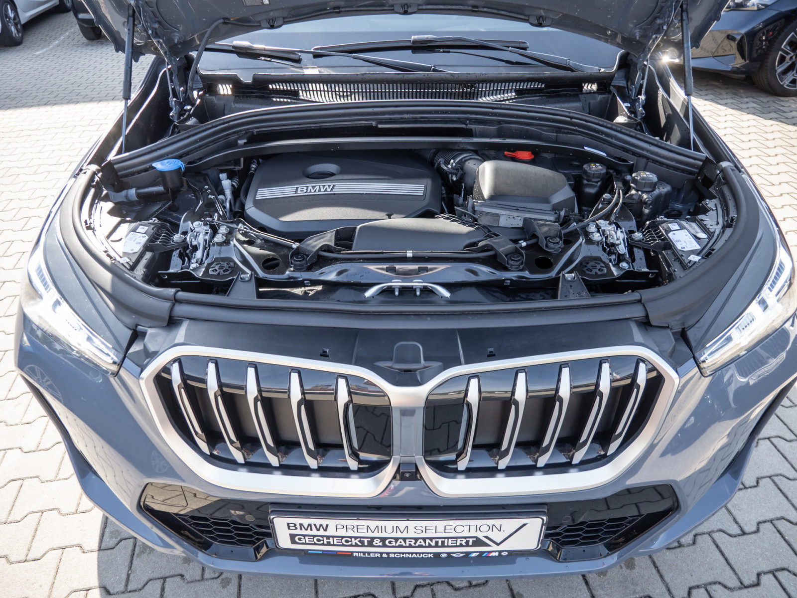 BMW X1 xDrive 23i M-Sport – Produktfoto 25