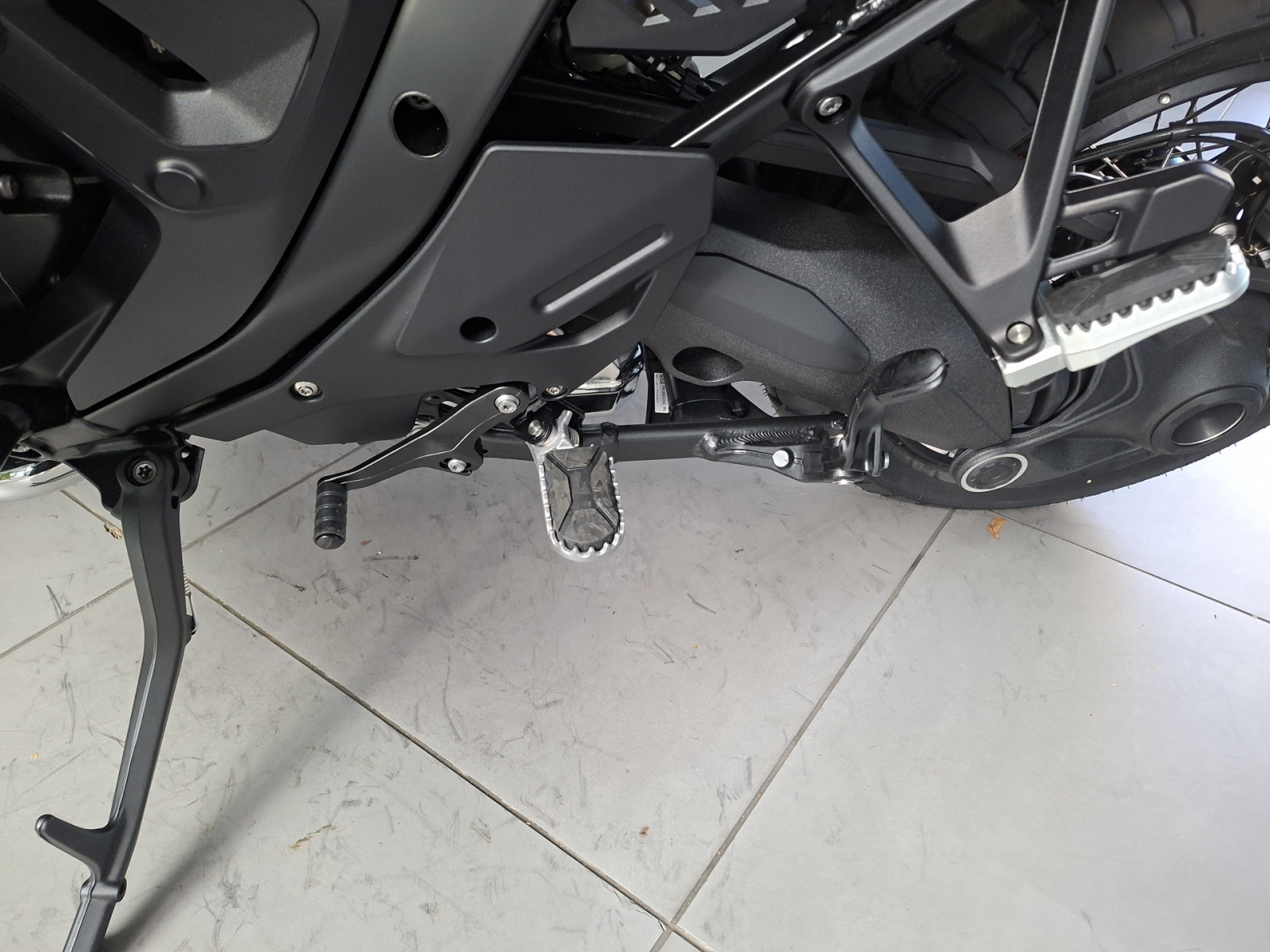 BMW R 1300 GS Adventure – Produktfoto 8
