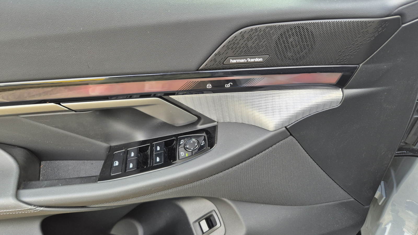 BMW 520i Touring M-Sport – Produktfoto 9