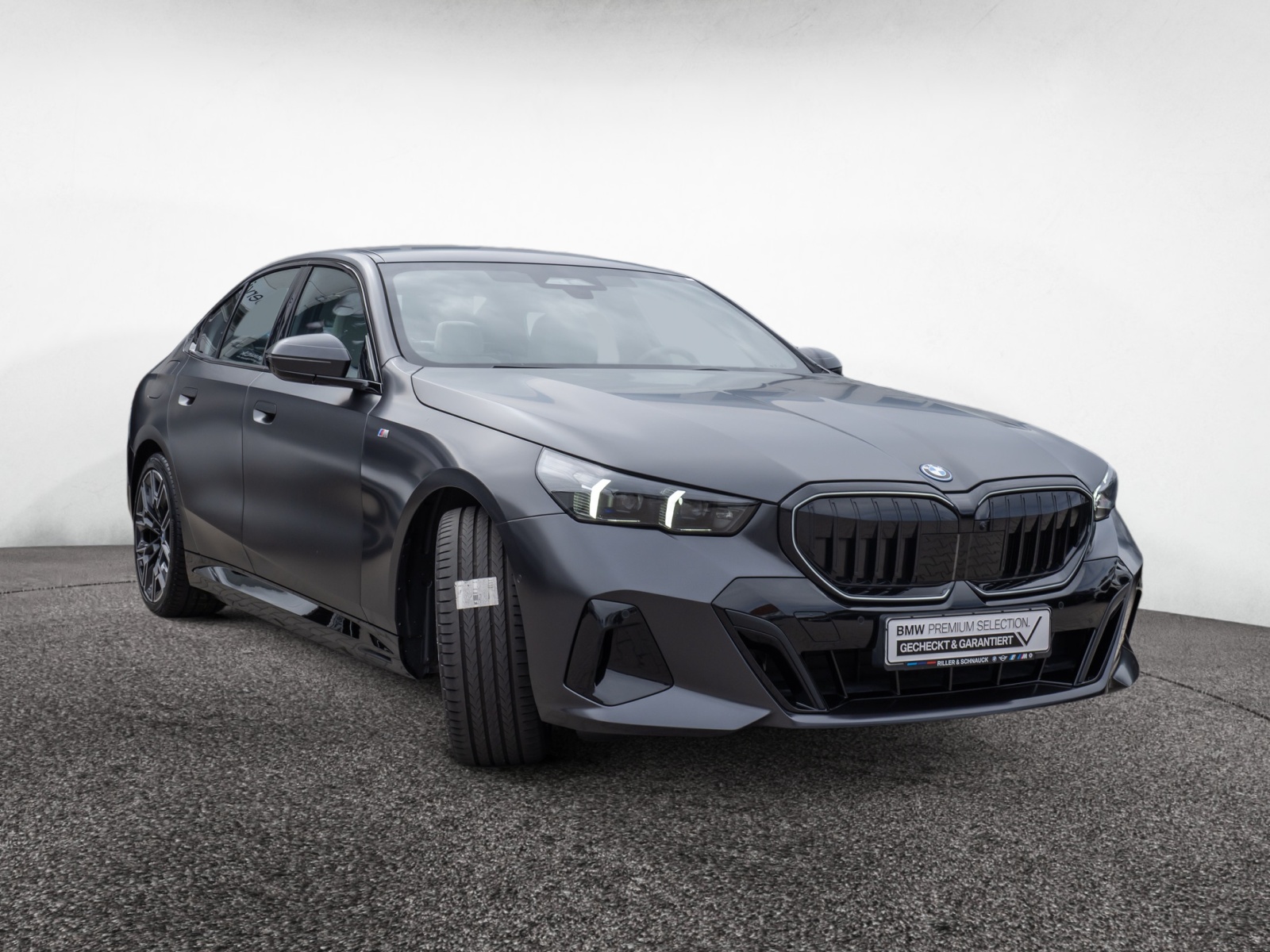BMW 530e M-Sport Pro – Produktfoto 2