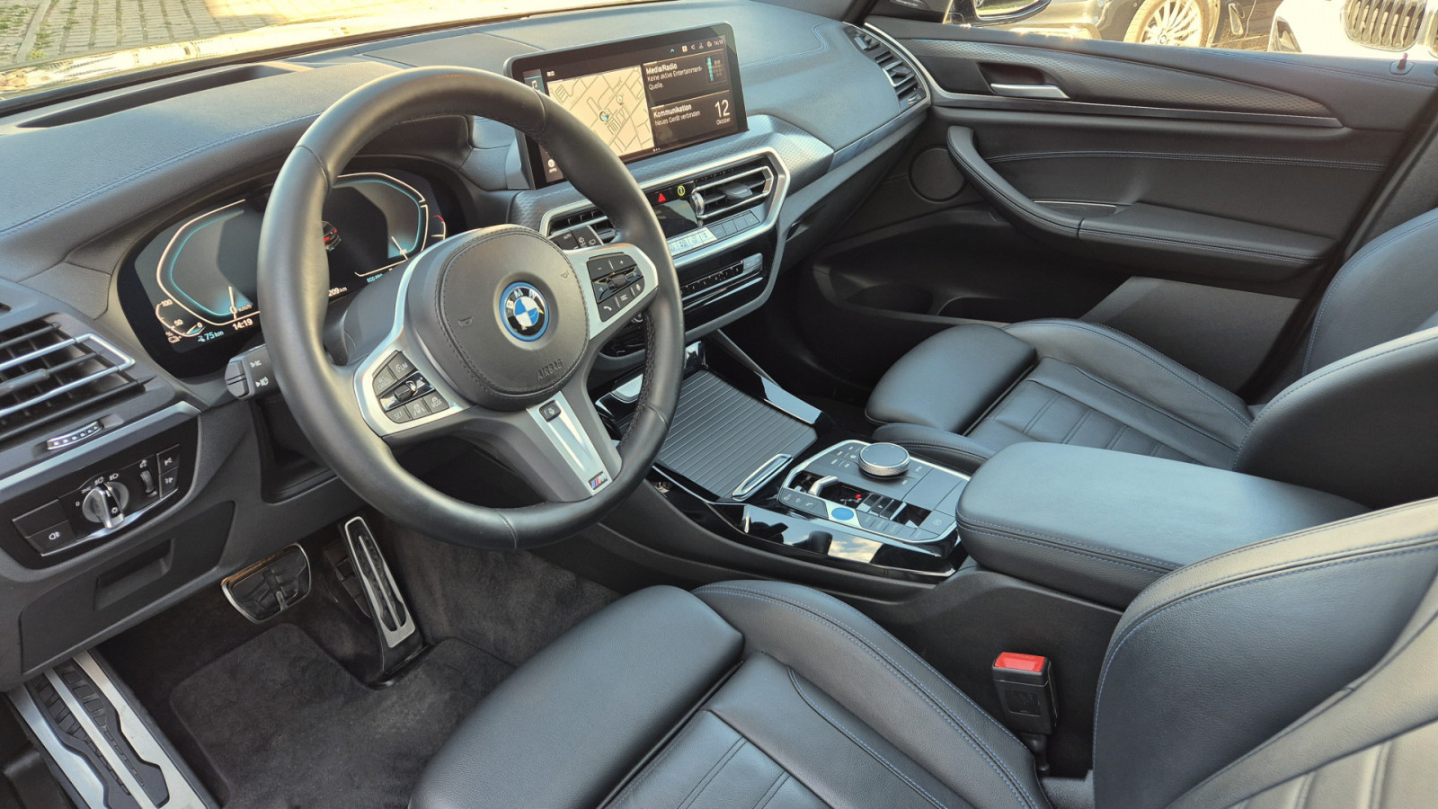 BMW iX3 M-Sport – Produktfoto 10