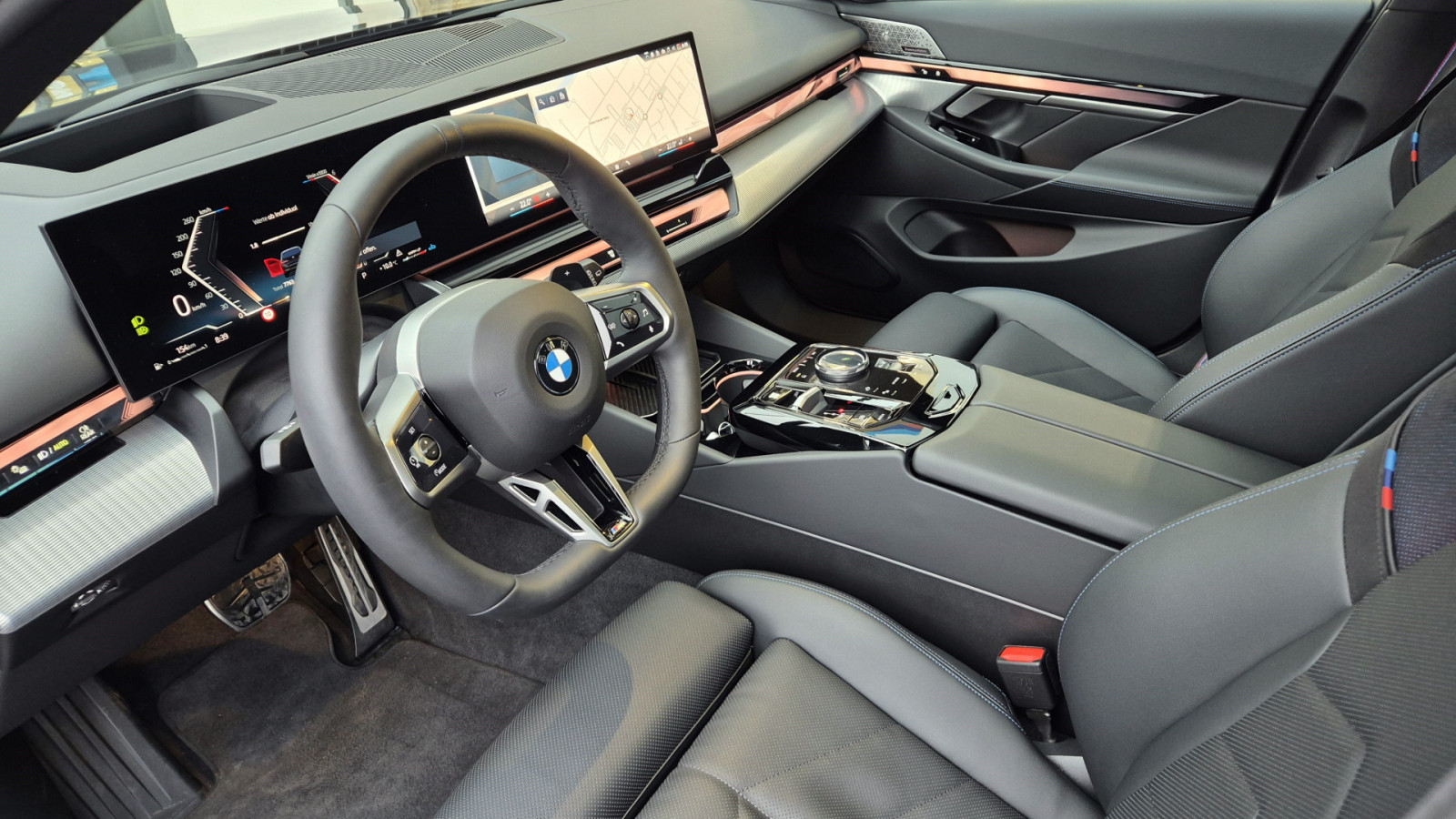 BMW 520d Touring xDrive M Sport – Produktfoto 7