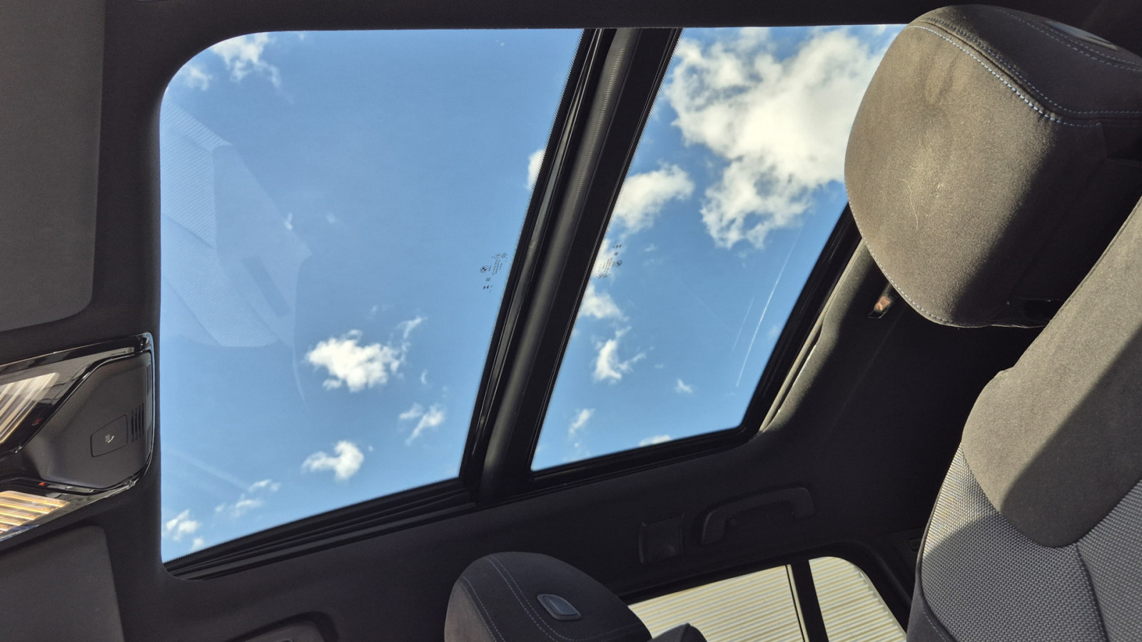 BMW 330i Touring xDrive M Sport Pro – Produktfoto 12