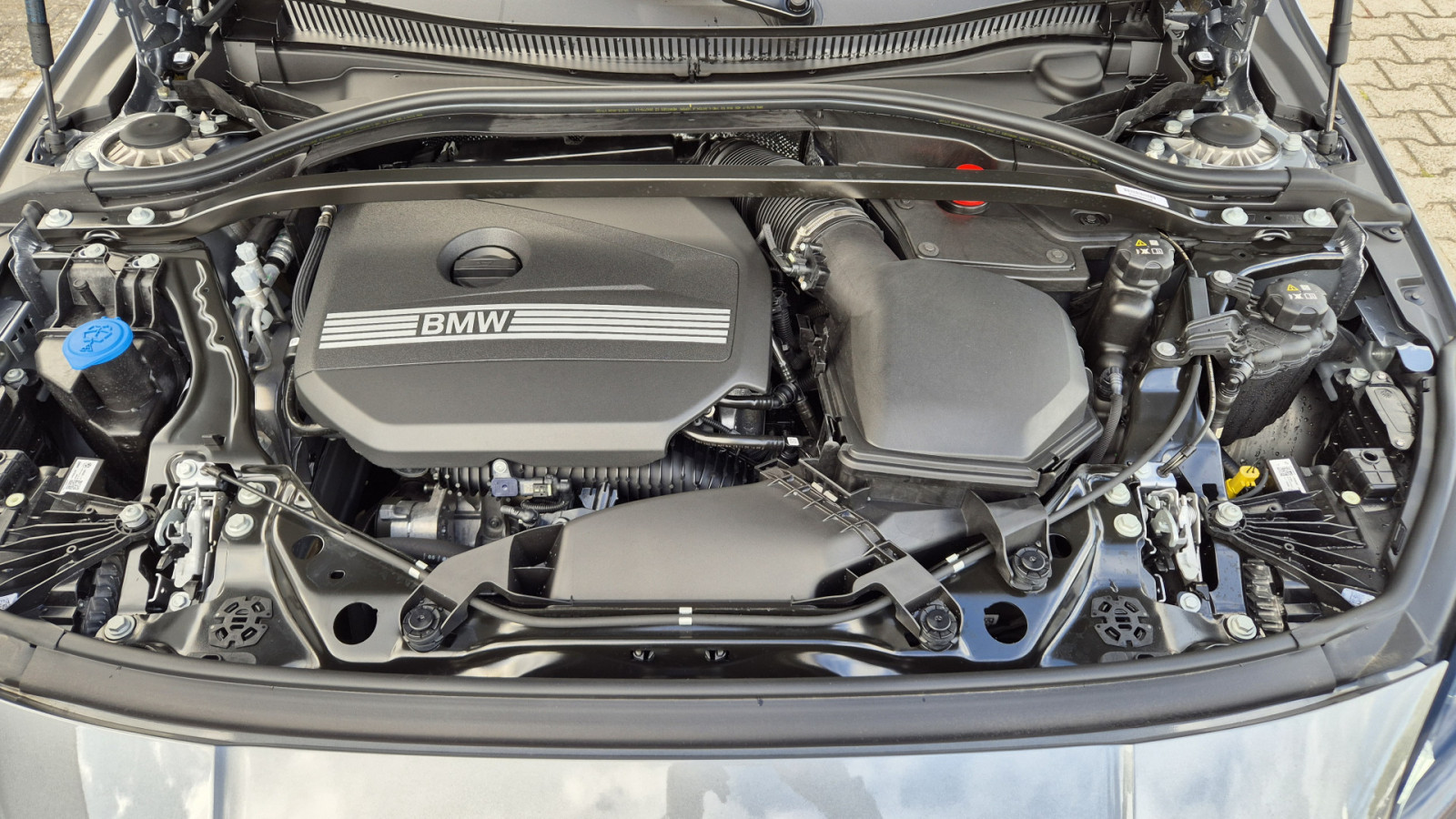 BMW 120i M Sport Pro – Produktfoto 16
