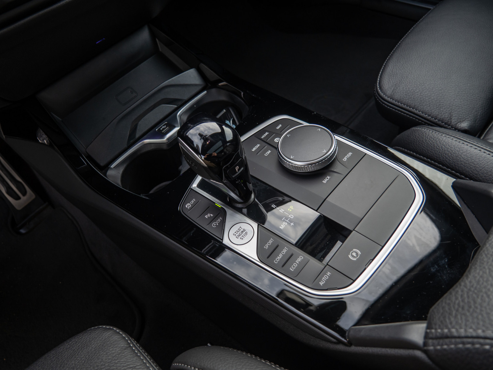 BMW 220 i xDrive M Sport – Produktfoto 16