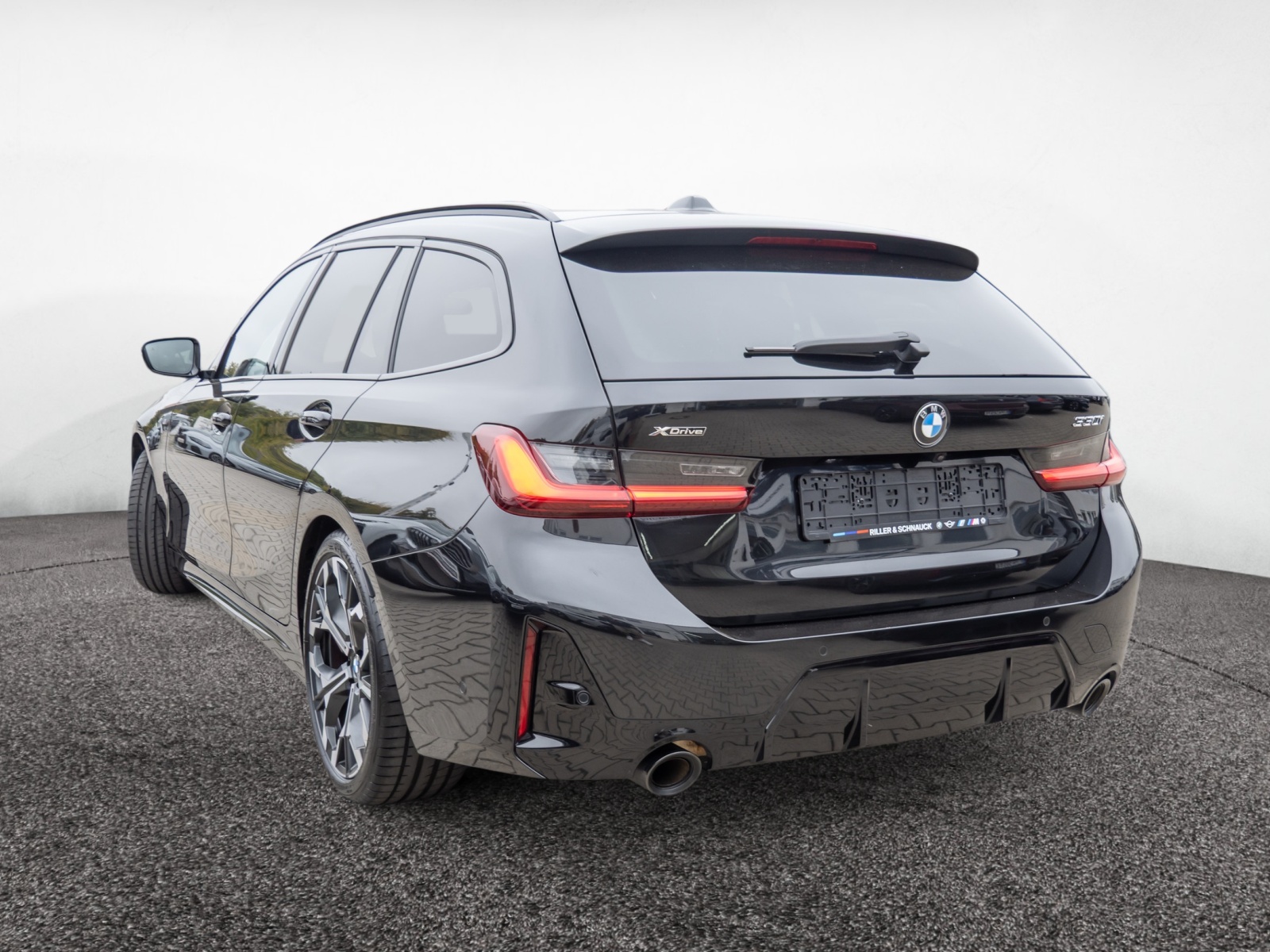 BMW 330i Touring xDrive M-Sport – Produktfoto 5