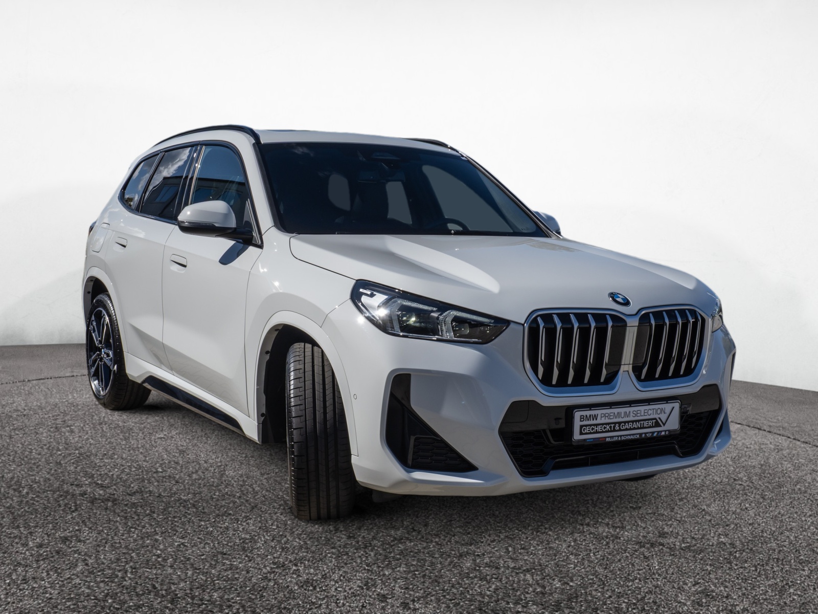 BMW X1 xDrive 23d M-Sport – Produktfoto 3