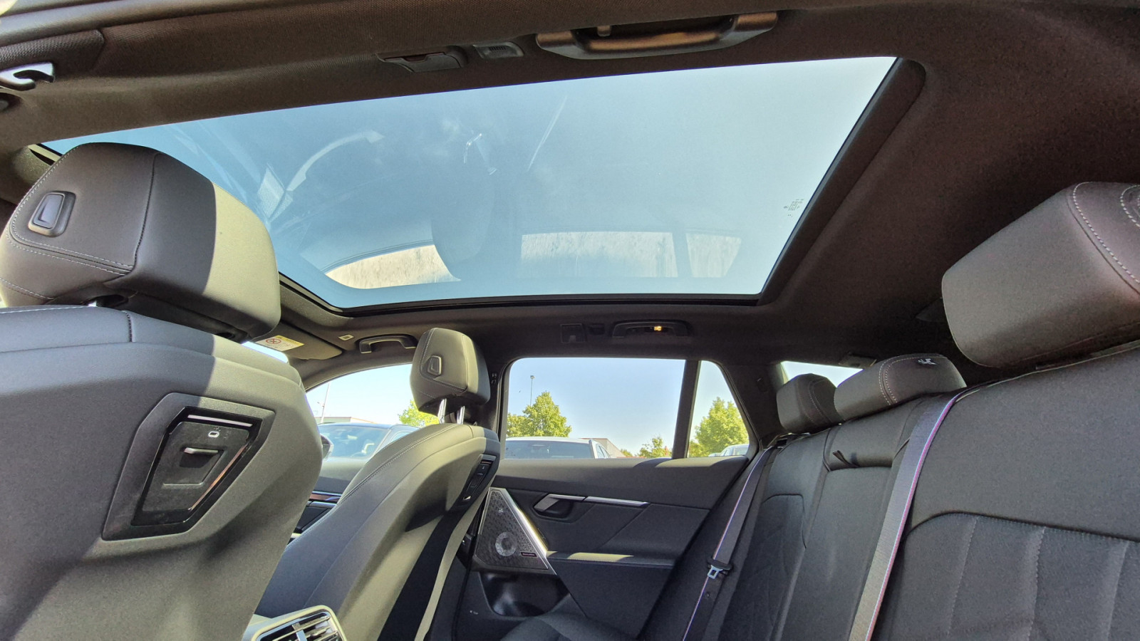 BMW 520i Touring M Sport Pro – Produktfoto 13